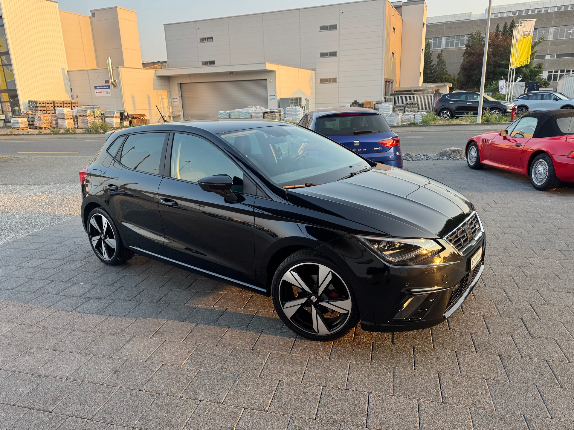 SEAT Ibiza 1.5 TSI EVO Swiss FR-image-3