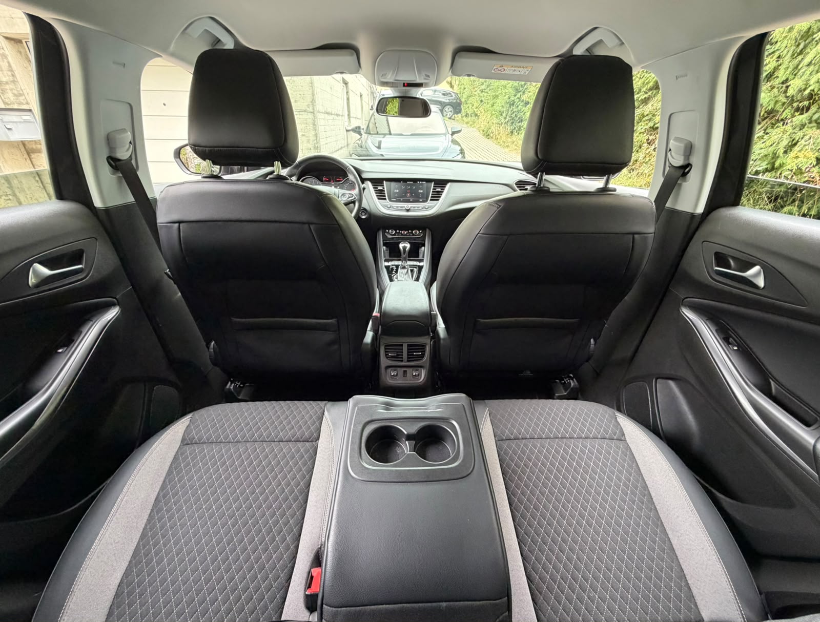 OPEL Grandland X 1.2i TP Excellence Automatik-image-17