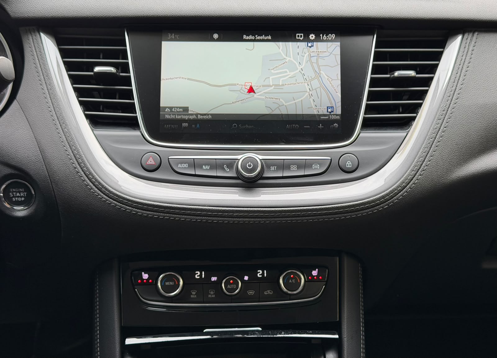 OPEL Grandland X 1.2i TP Excellence Automatik-image-21