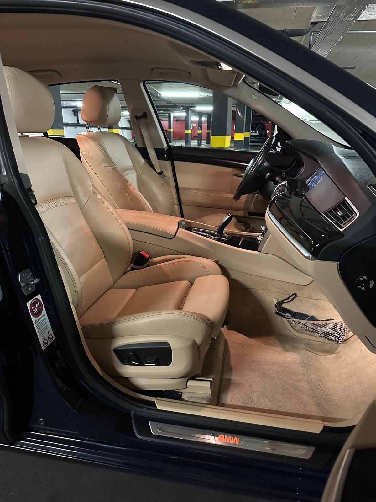 BMW 535i GT Luxury Line Steptronic-image-9