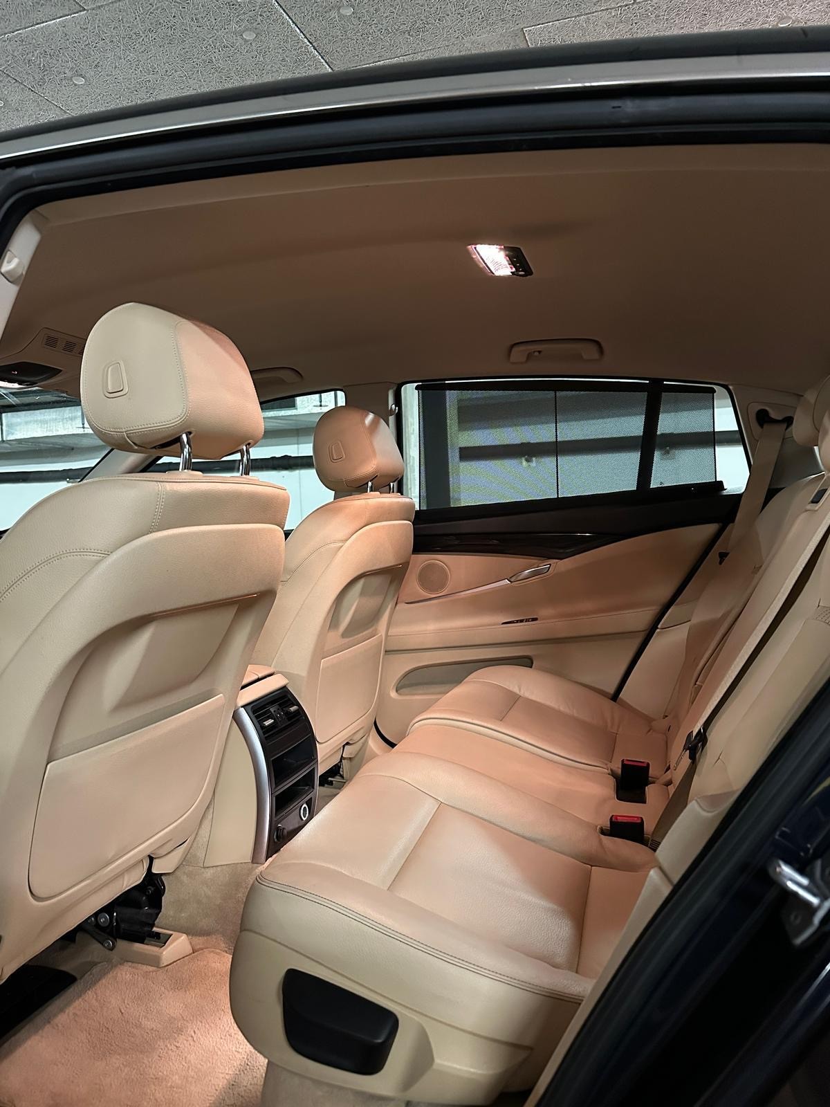 BMW 535i GT Luxury Line Steptronic-image-18