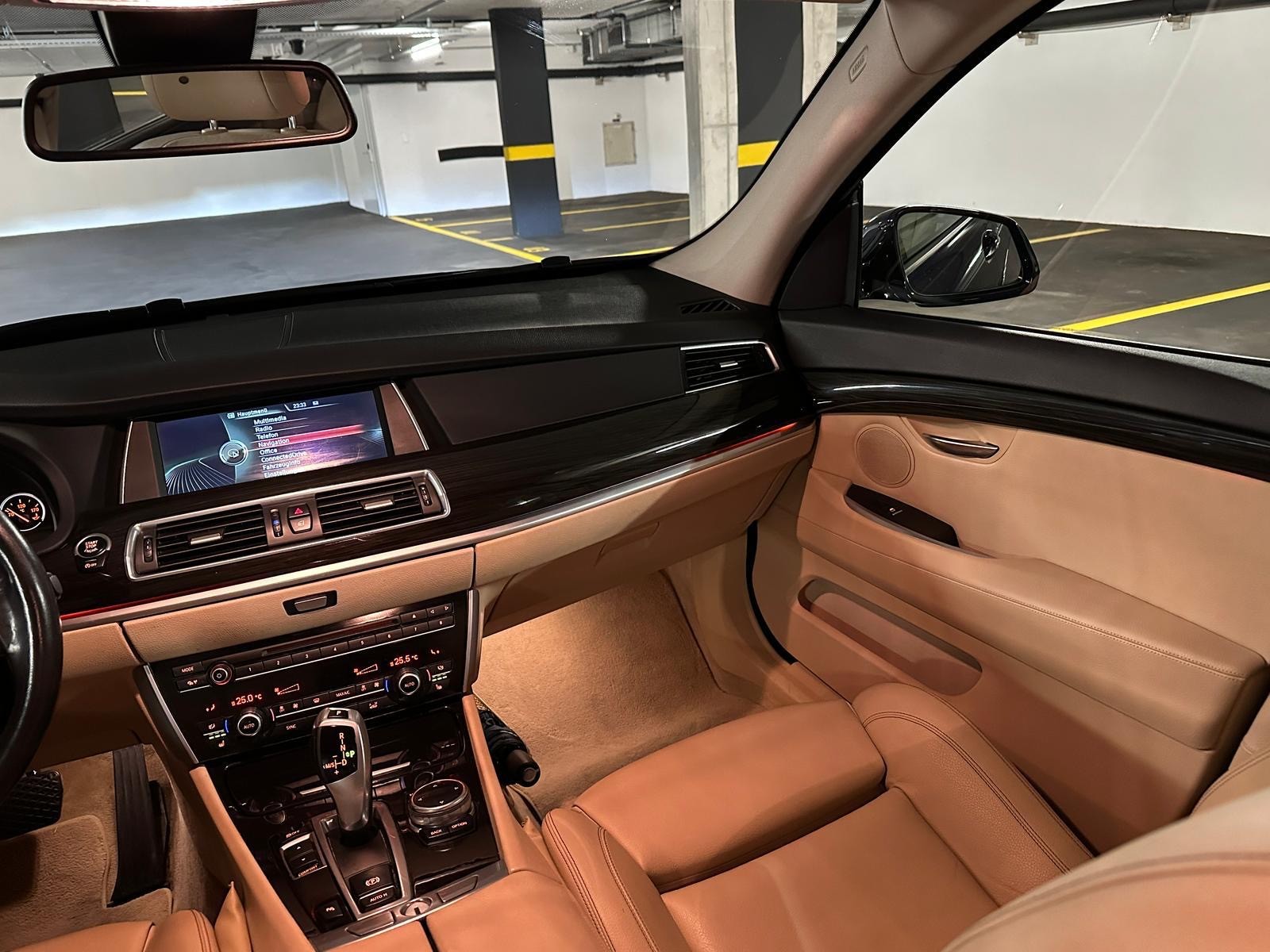 BMW 535i GT Luxury Line Steptronic-image-17