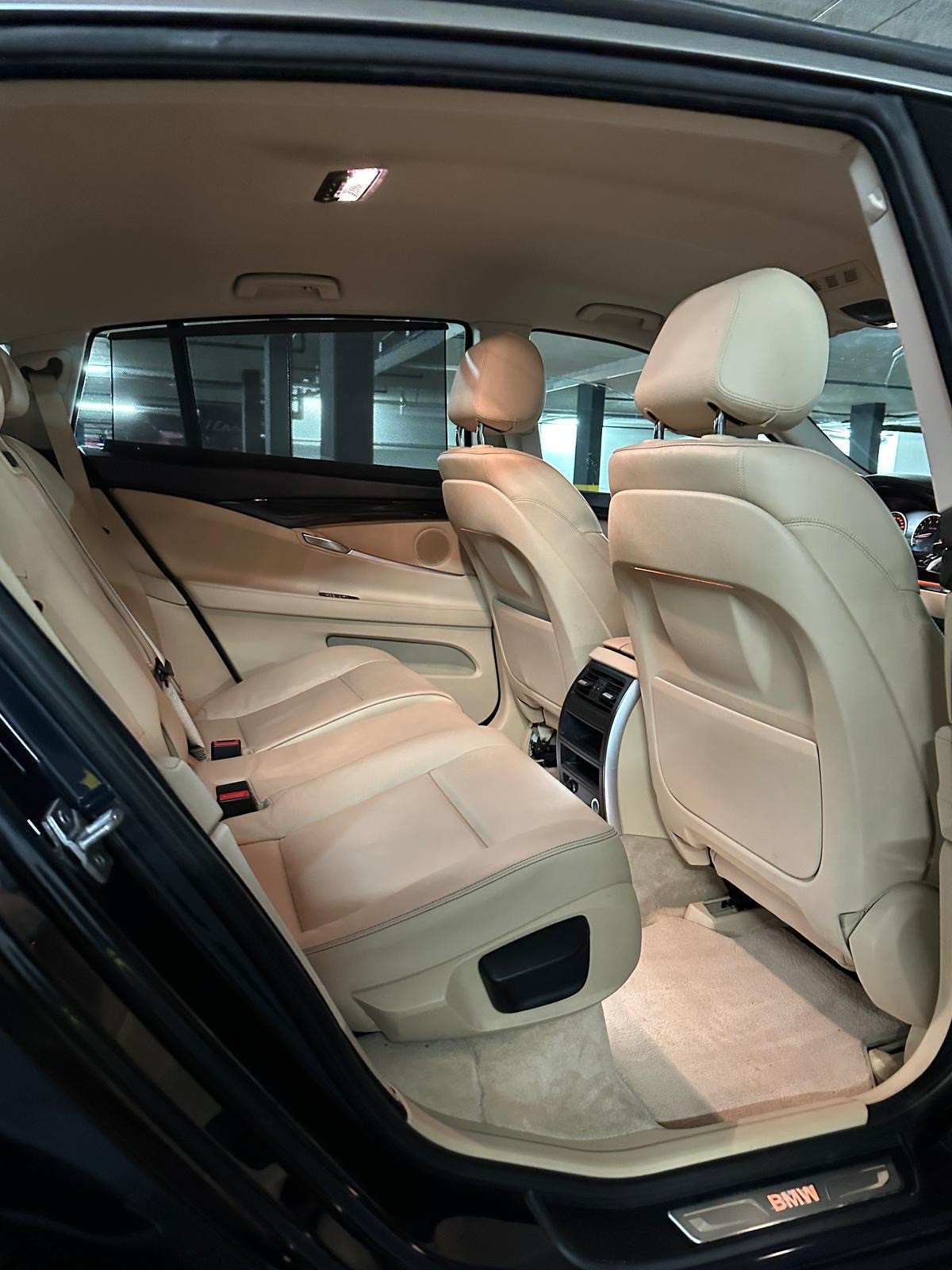 BMW 535i GT Luxury Line Steptronic-image-22