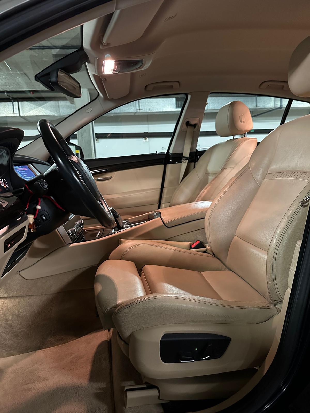 BMW 535i GT Luxury Line Steptronic-image-8