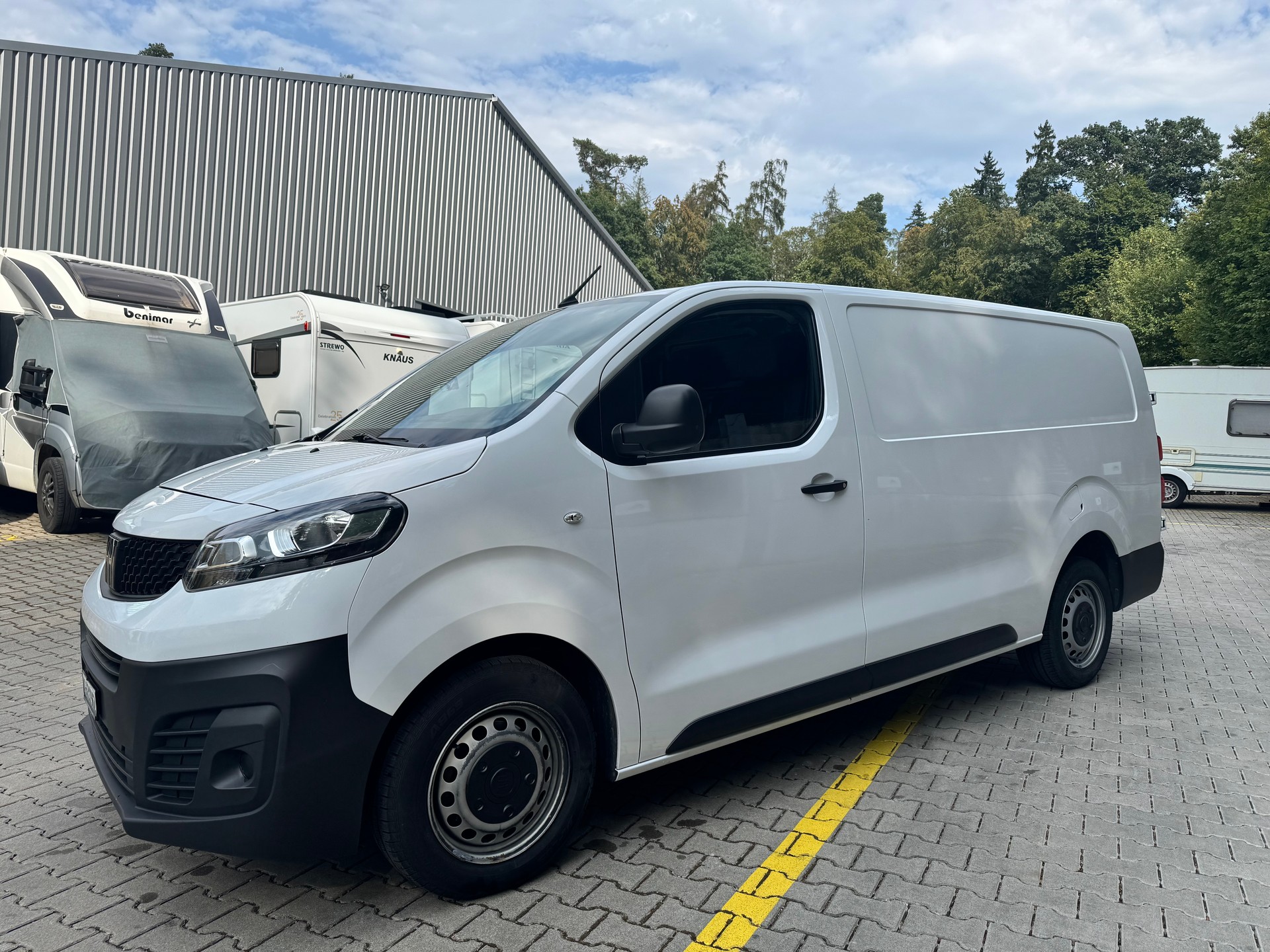 FIAT Scudo 2.0 MJ L3 Pro Swiss Worker-image-1