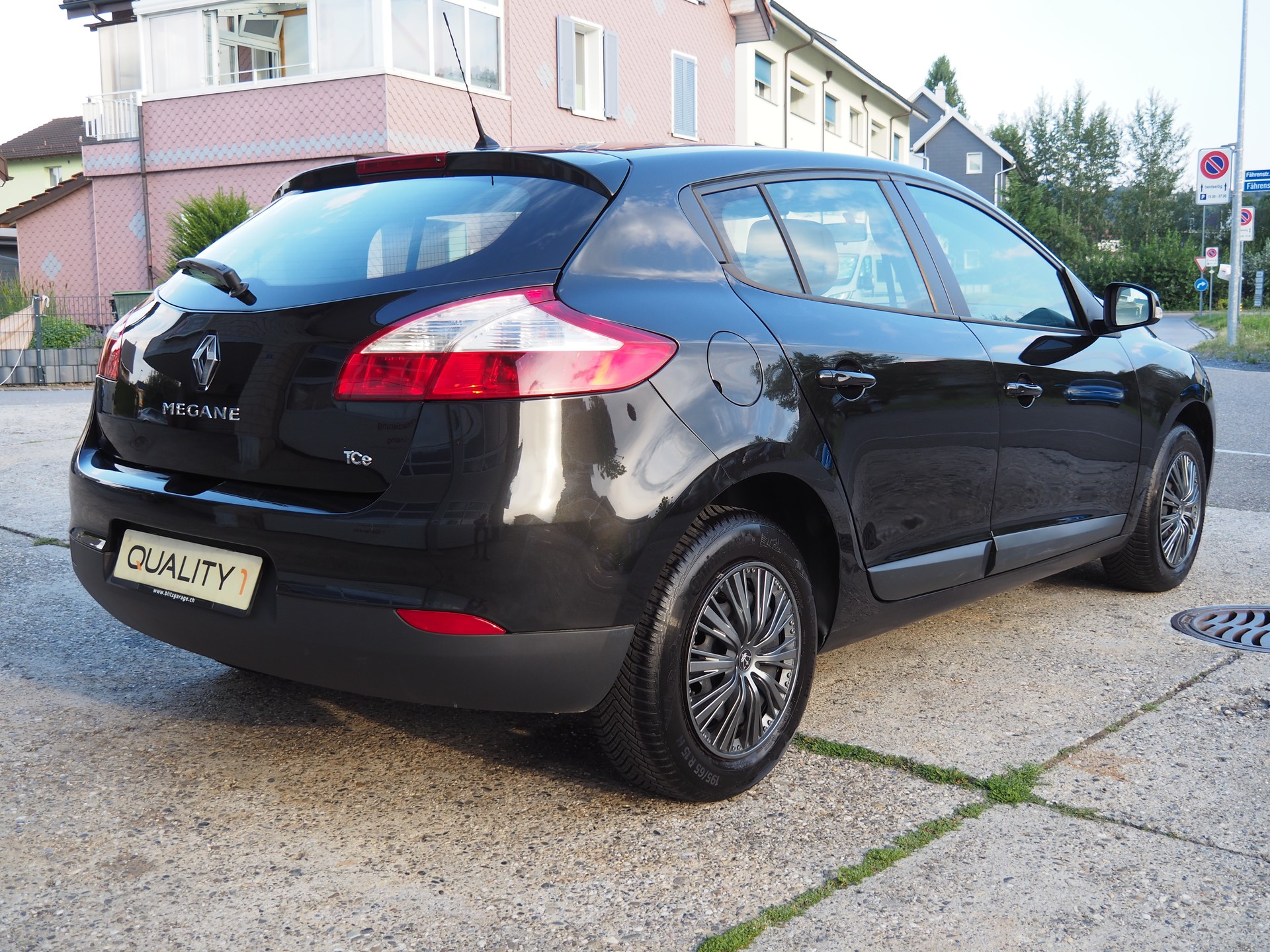 RENAULT Mégane 1.4 16V Turbo Privilège-image-7