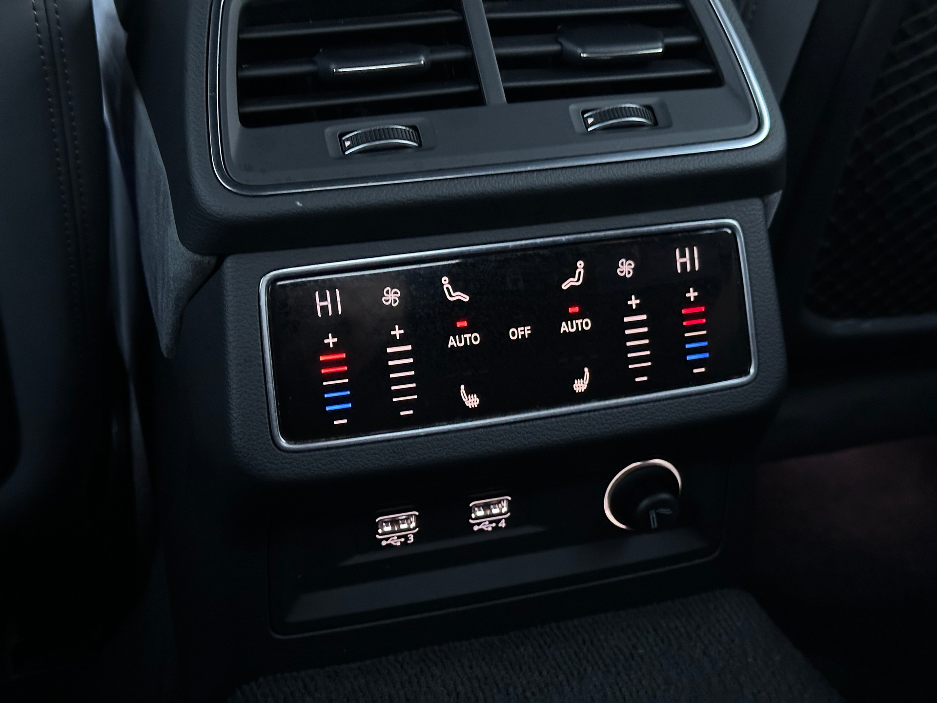 AUDI RS7 Sportback MHEV-image-24