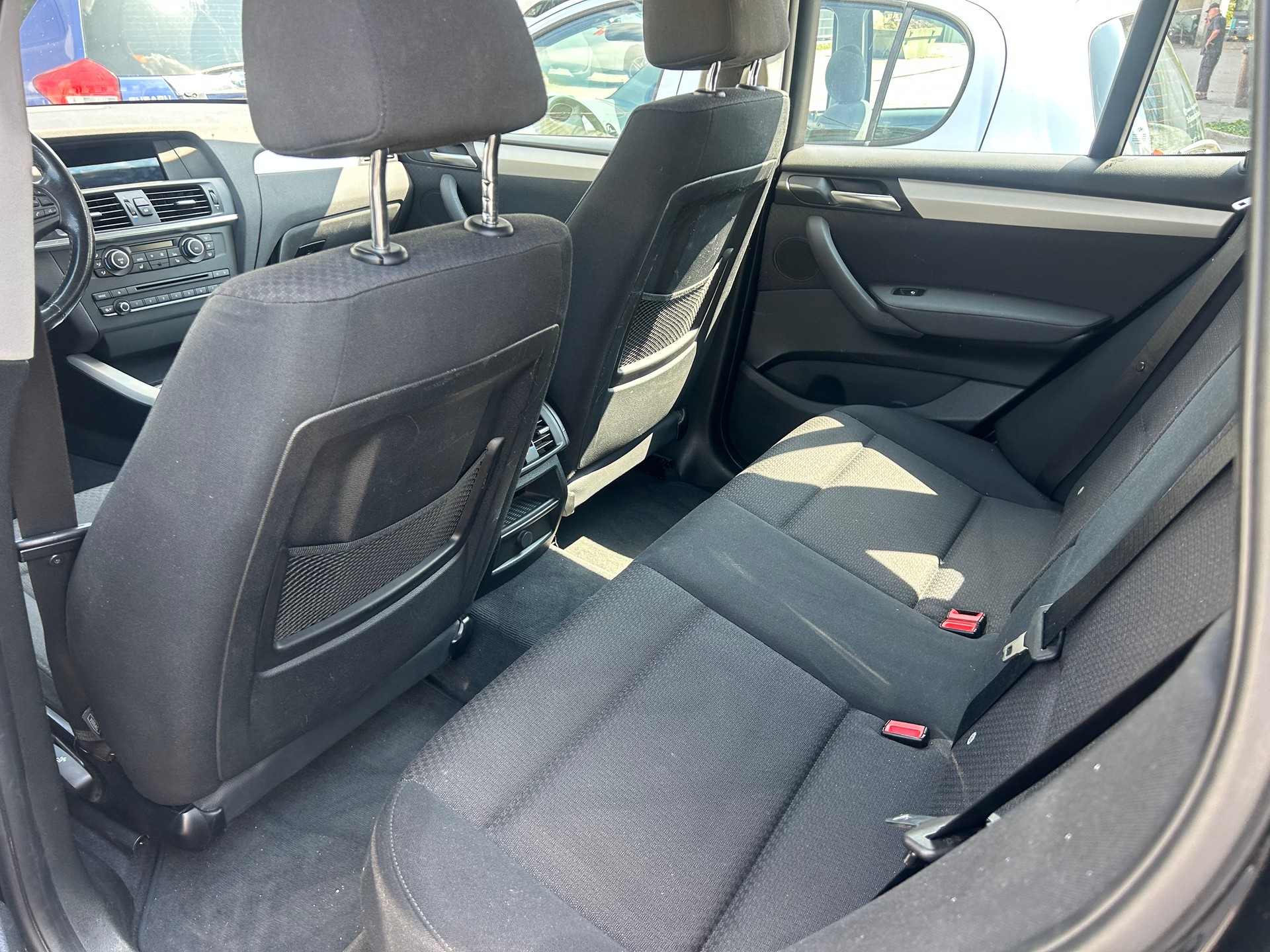 BMW X3 xDrive 20d Steptronic-image-12