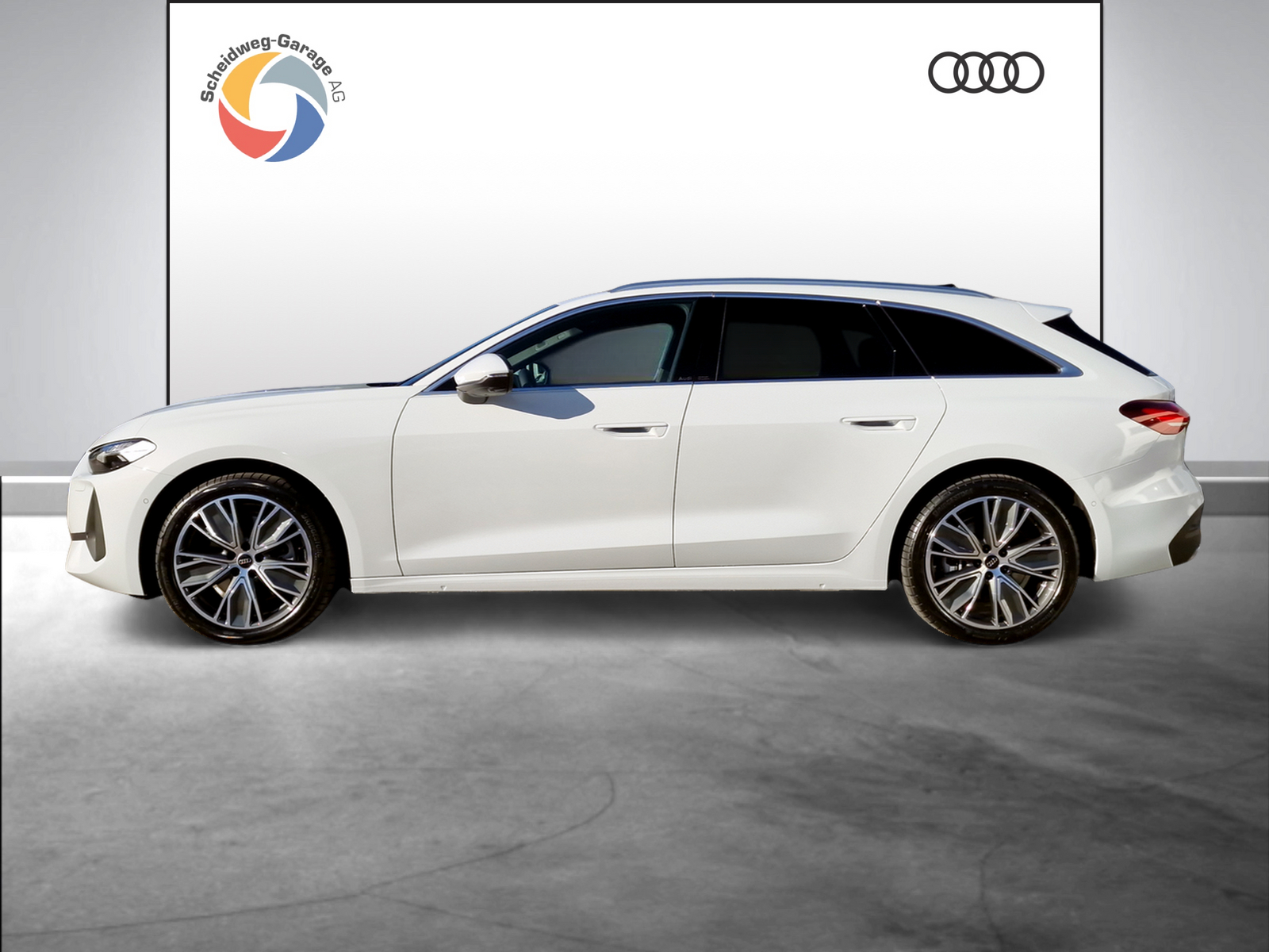 AUDI A5 Avant TDI quattro 150 kW Attraction S tronic-image-2
