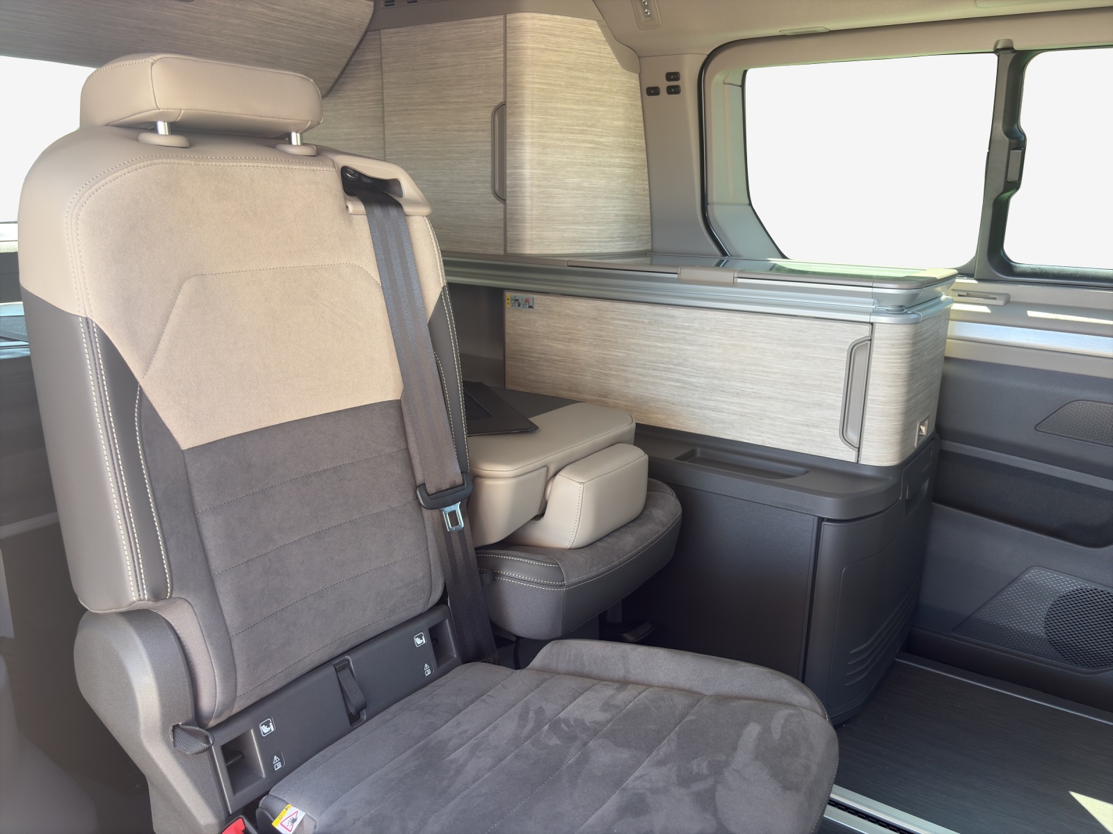 VW California 2.0 TDI Ocean Liberty-image-11