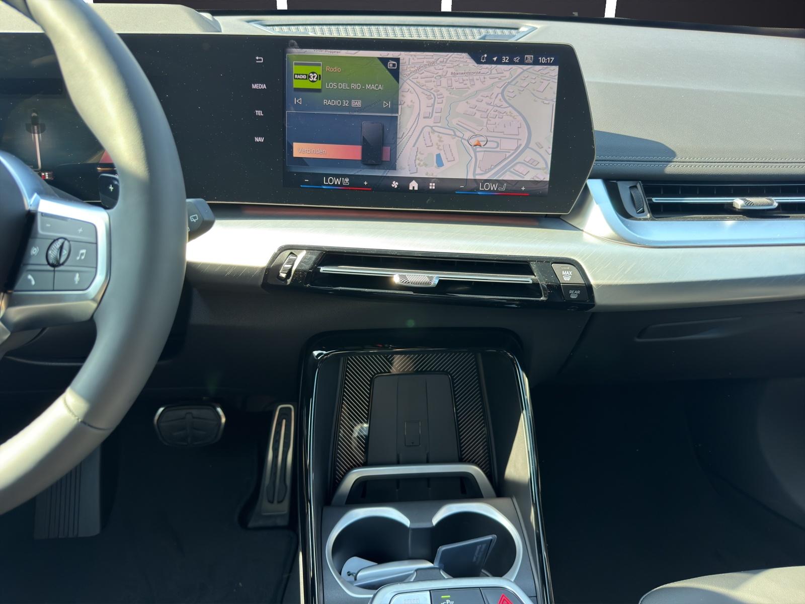 BMW X1 23d xDrive paddles-image-12
