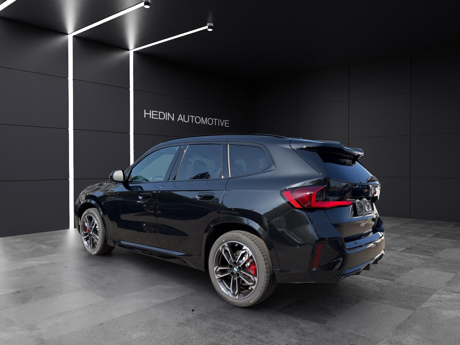 BMW X1 23d xDrive paddles-showroom-element-2