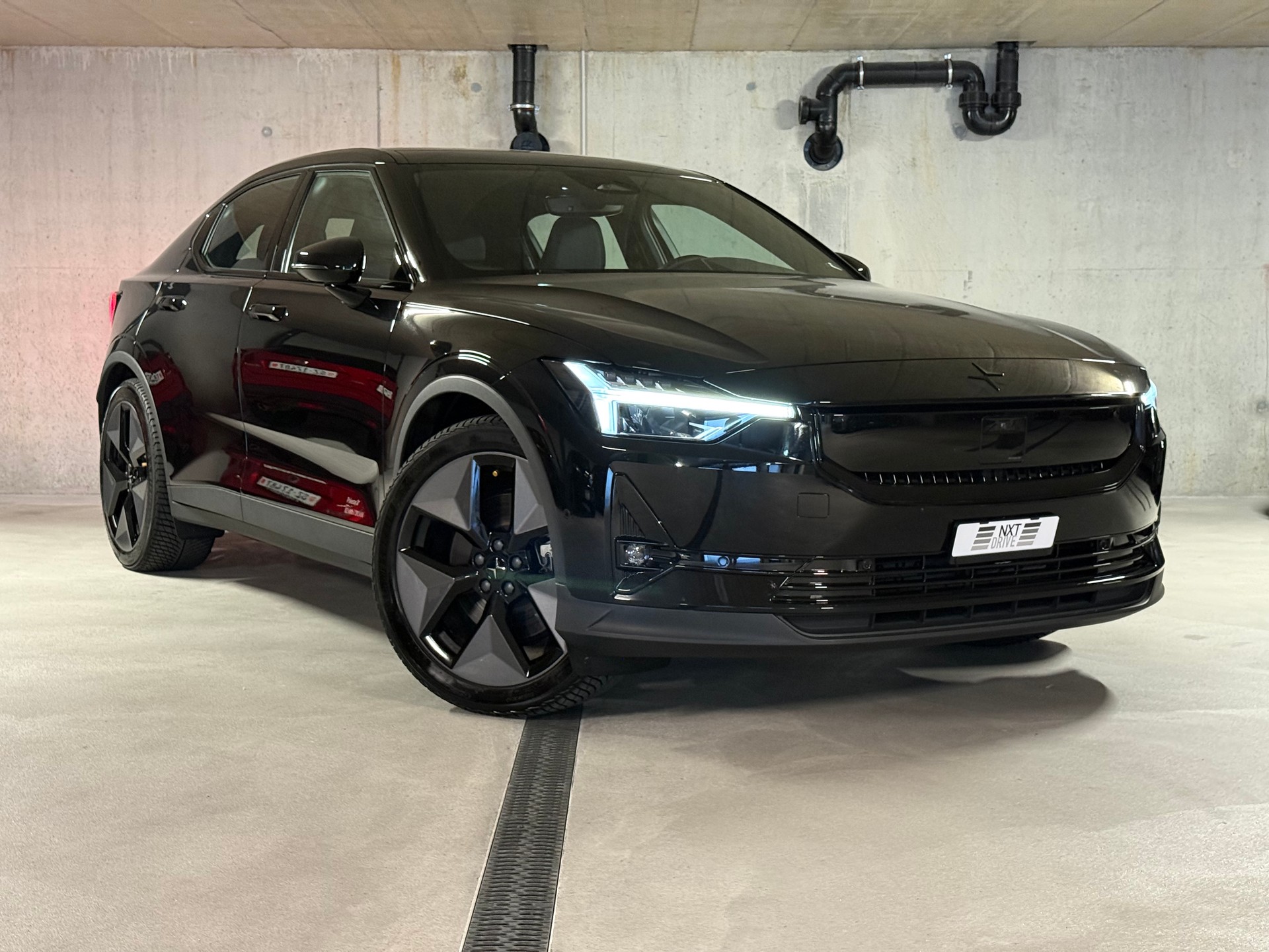 POLESTAR Polestar 2 Long Range Dual Plus Pack 82 kWh MY24-image-0