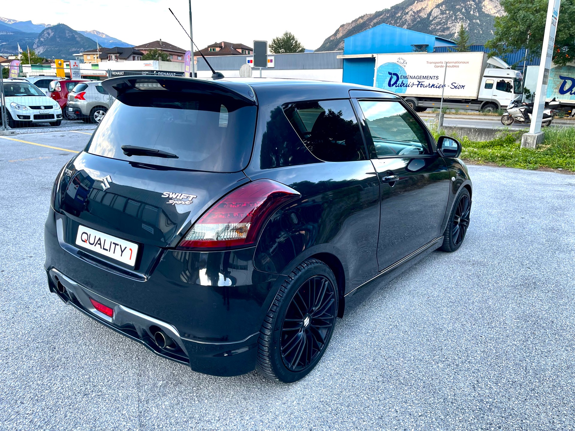 SUZUKI Swift 1.6i 16V Sport-image-4