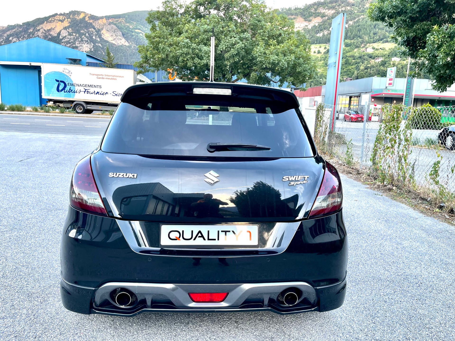 SUZUKI Swift 1.6i 16V Sport-image-14