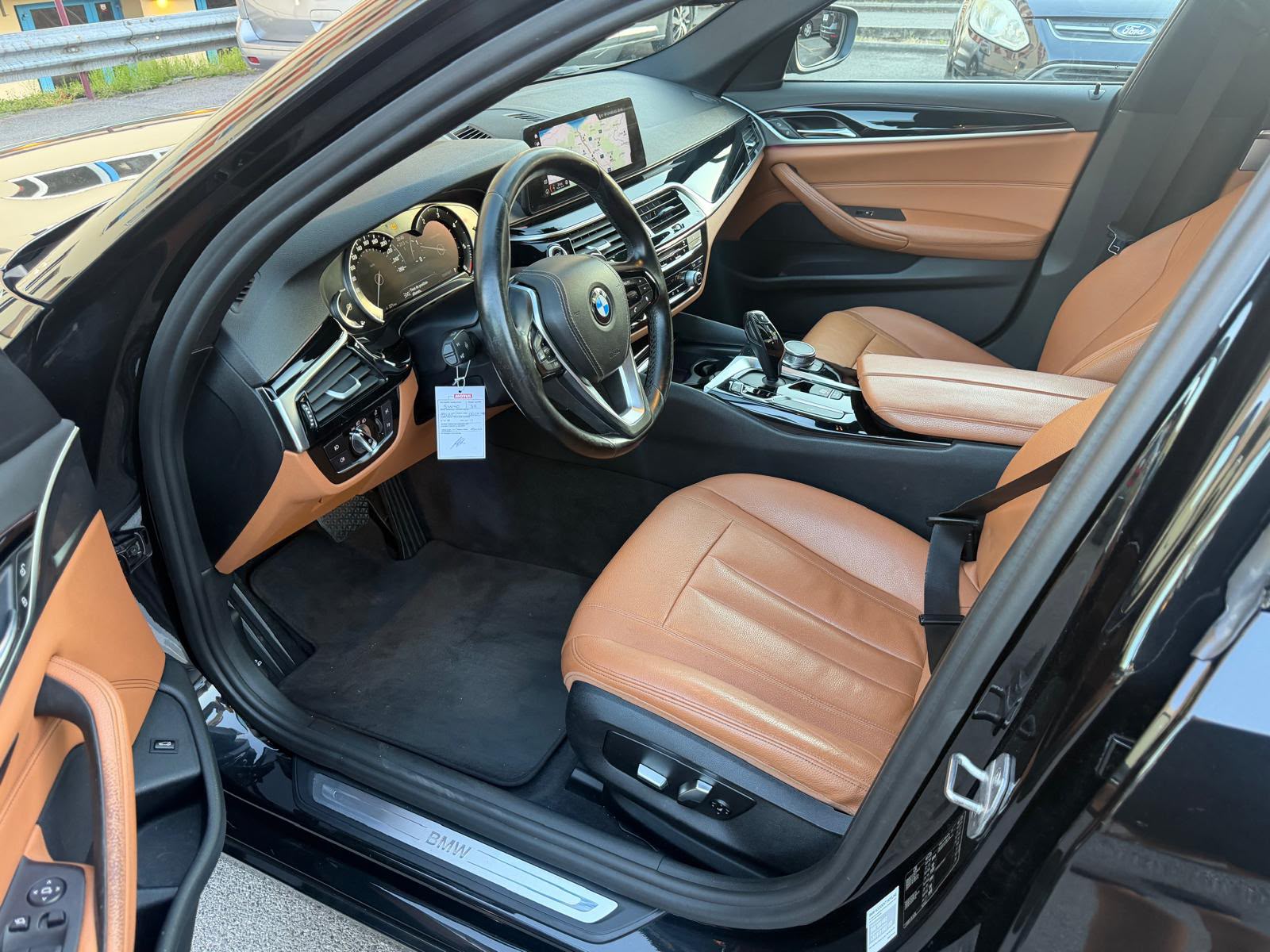 BMW 520d Luxury Line Steptronic-image-7