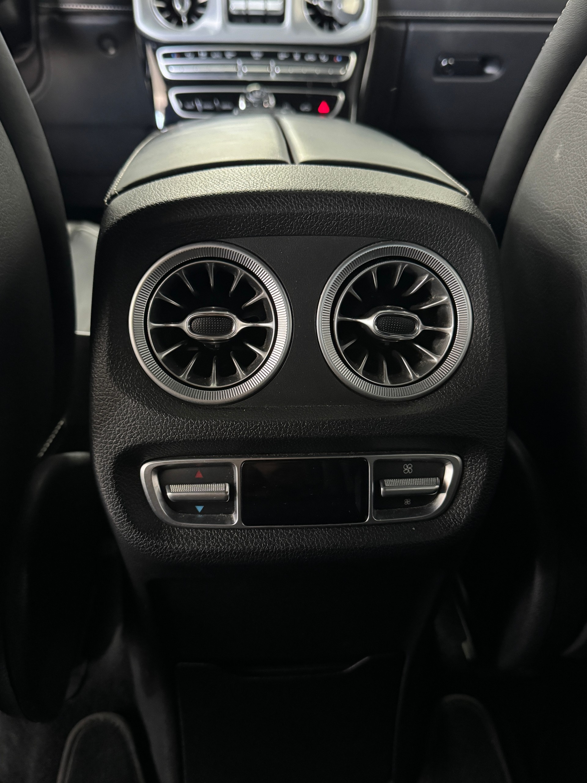MERCEDES-BENZ G 63 AMG Speedshift Plus G-Tronic-image-11