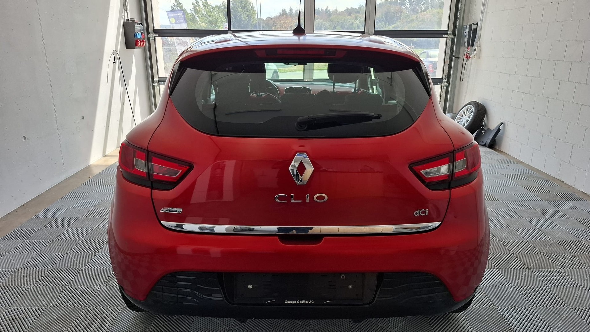 RENAULT Clio 1.5 dCi Dynamique-image-5