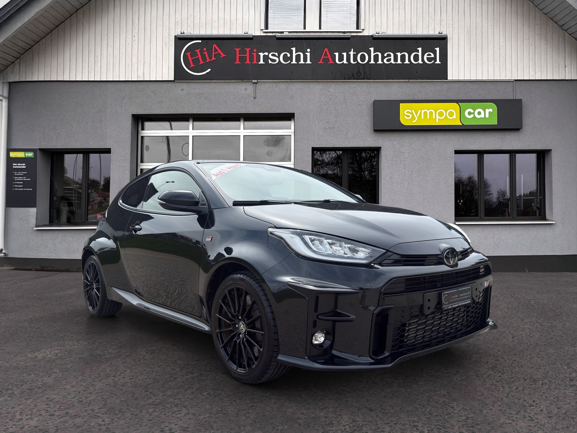 TOYOTA Yaris 1.6 GR Sport-image-1