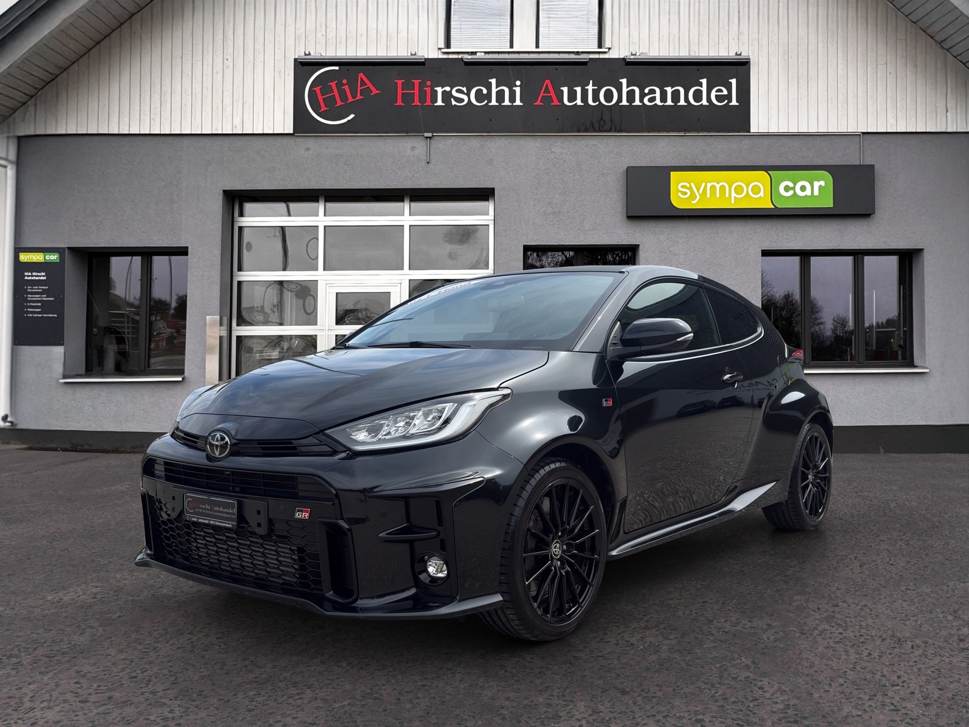 TOYOTA Yaris 1.6 GR Sport-image-0