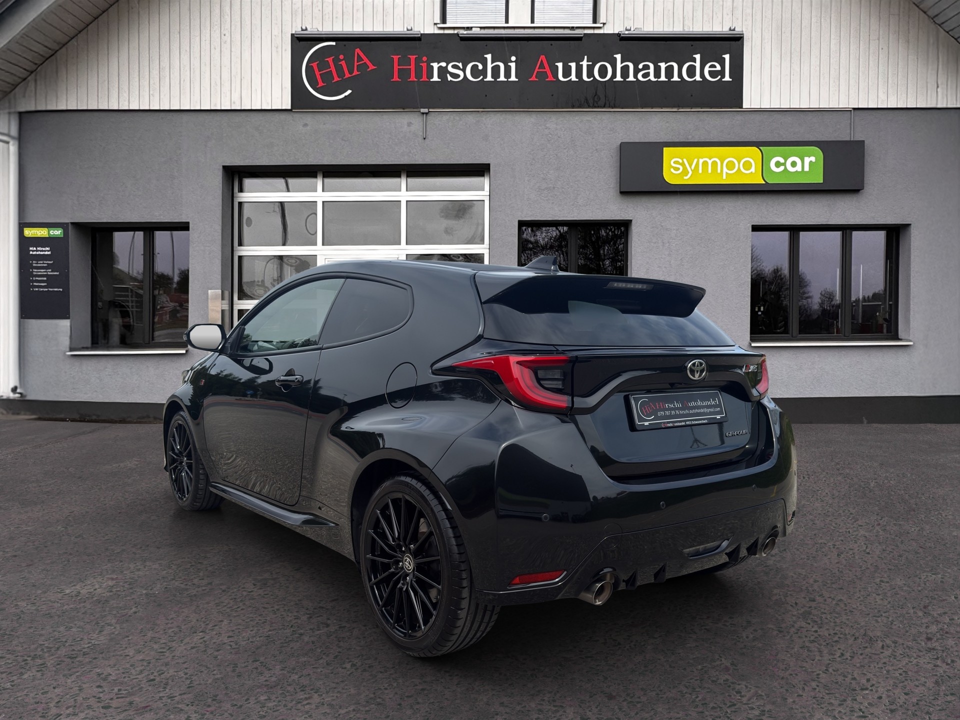TOYOTA Yaris 1.6 GR Sport-image-6