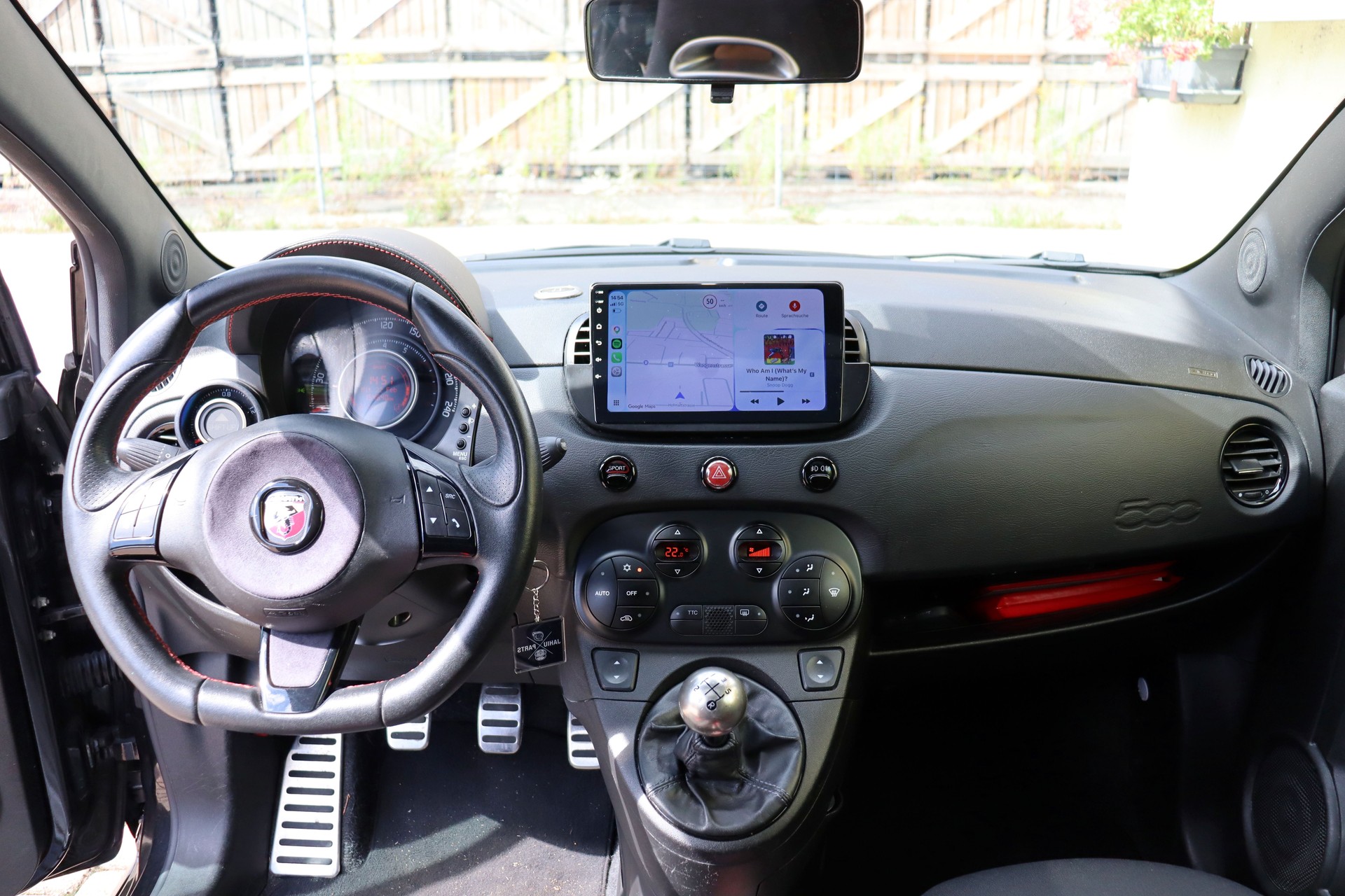 FIAT 500 1.4 16V Turbo Abarth 695 SS-image-8
