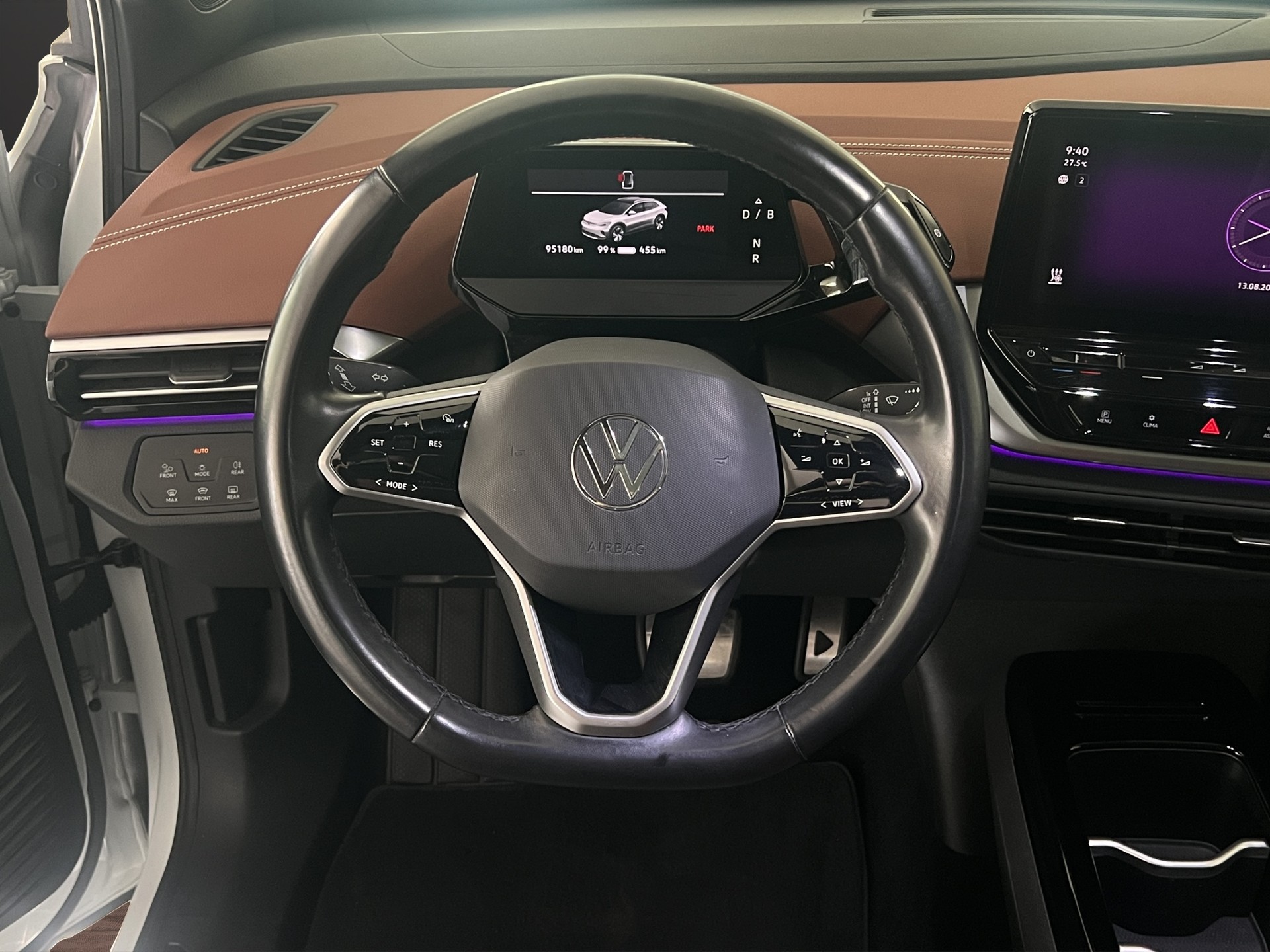 VW ID.4 Pro Performance 77 kWh Family-image-6