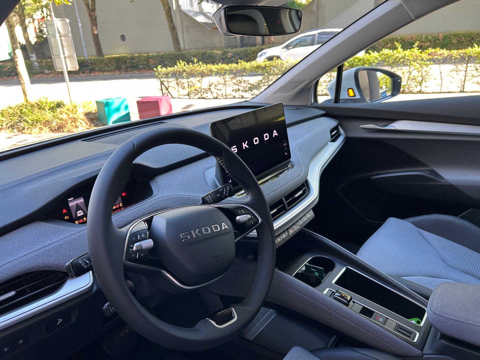 SKODA Enyaq 85x Dynamic 4x4-image-9