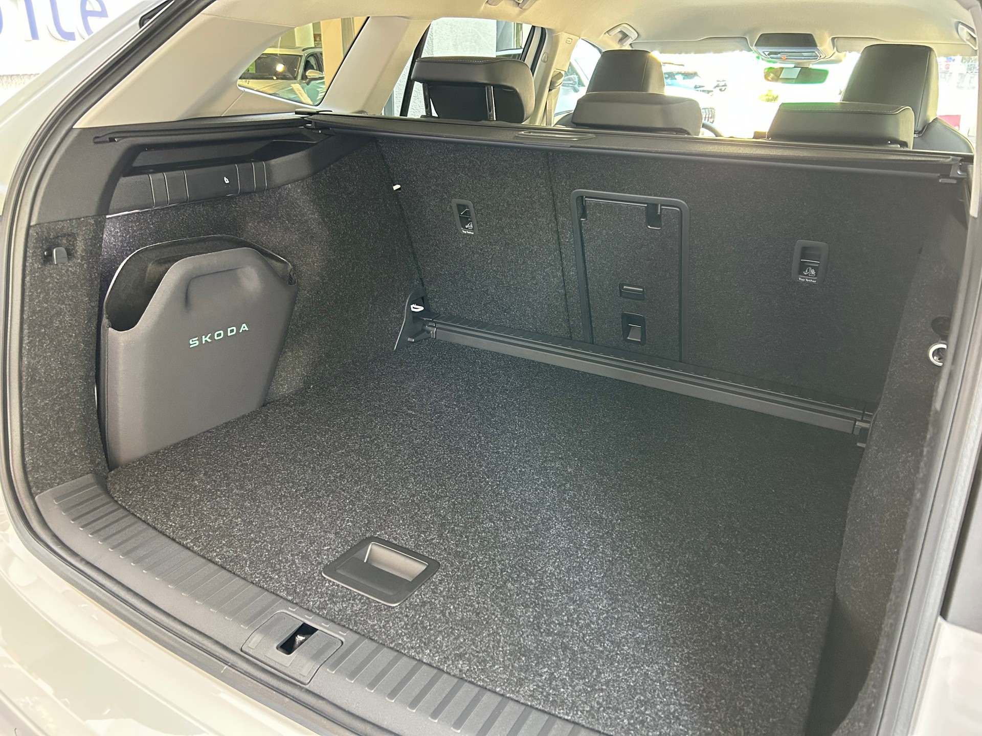 SKODA Enyaq 85x Dynamic 4x4-image-5