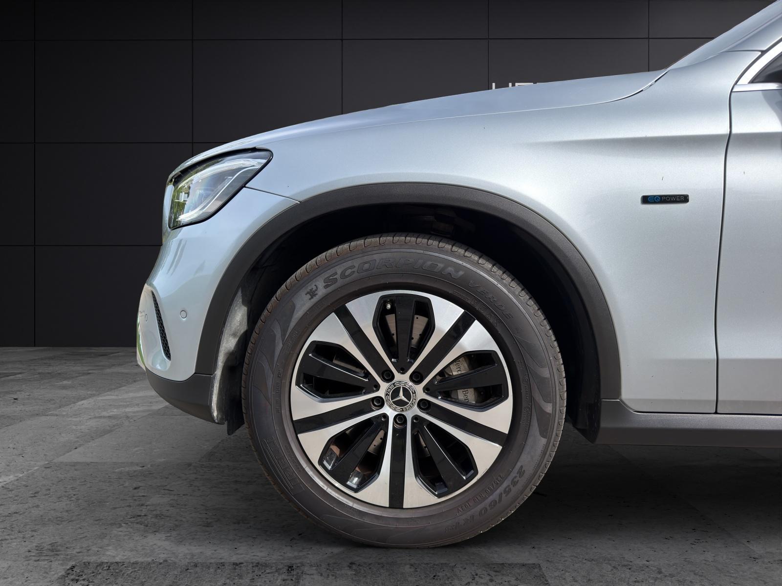 MERCEDES-BENZ GLC 300 e 4m-image-4