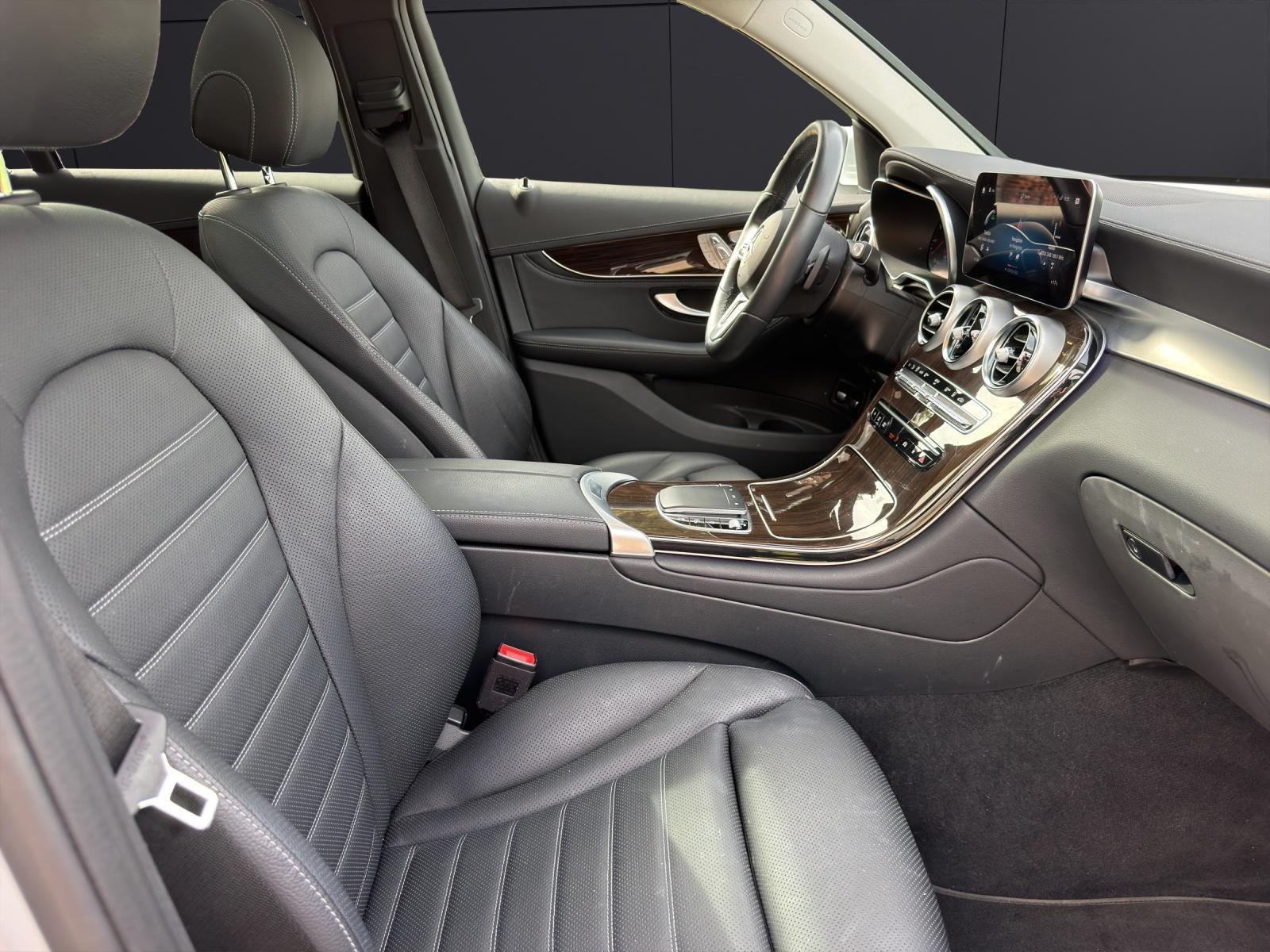 MERCEDES-BENZ GLC 300 e 4m-image-18