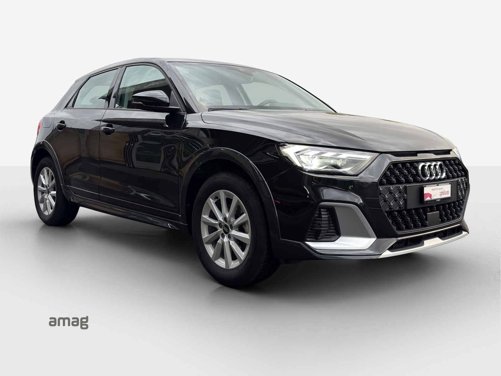AUDI A1 allstreet 30 TFSI Attraction S-tronic-image-5