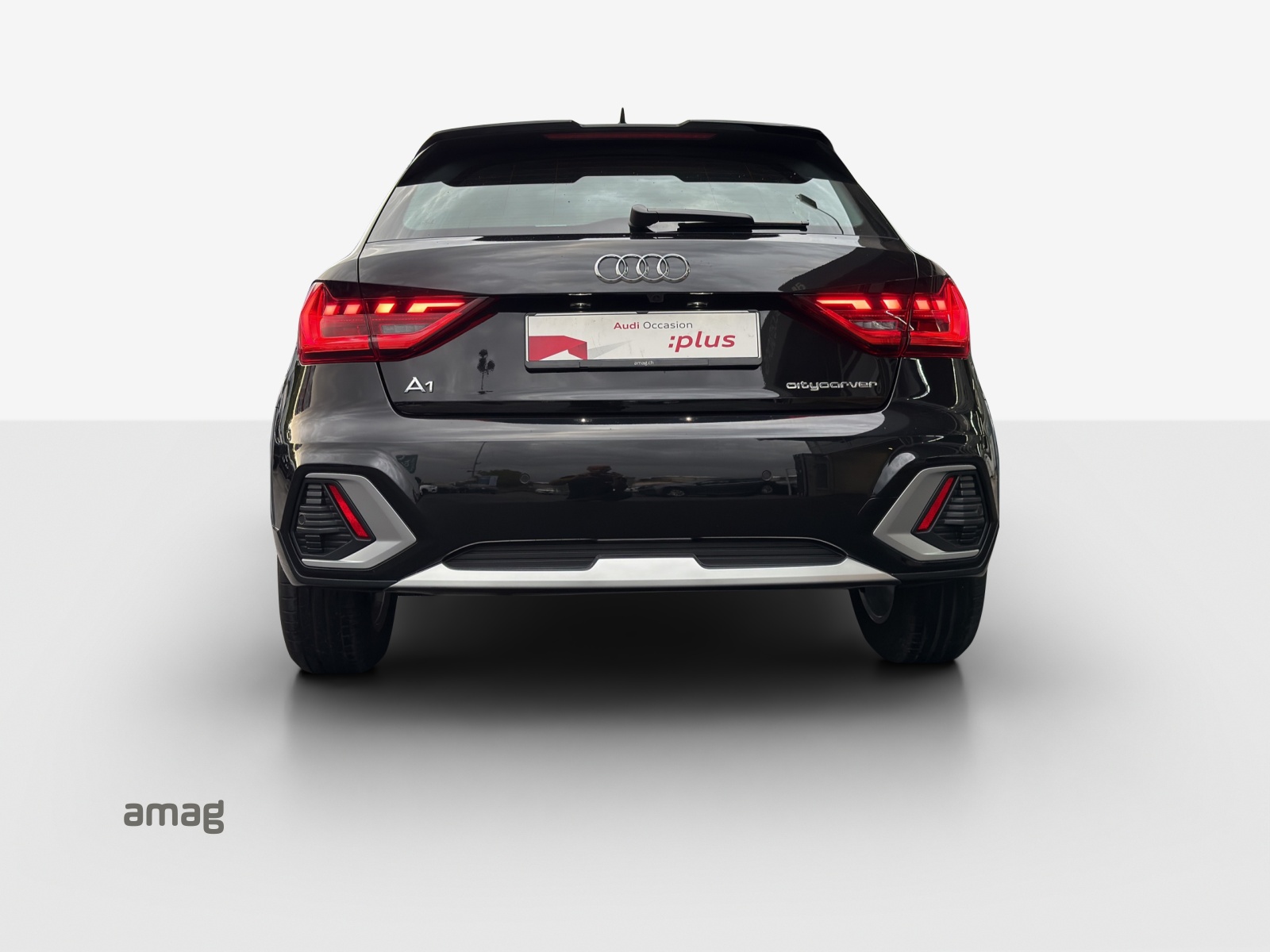 AUDI A1 allstreet 30 TFSI Attraction S-tronic-image-3