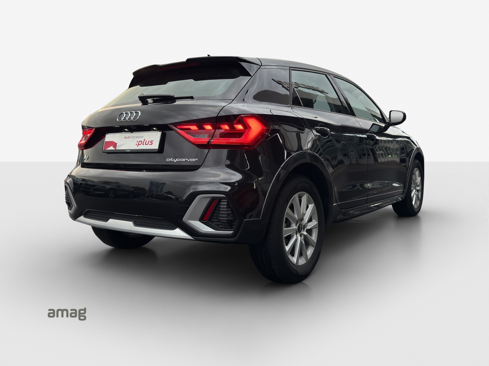 AUDI A1 allstreet 30 TFSI Attraction S-tronic-image-4