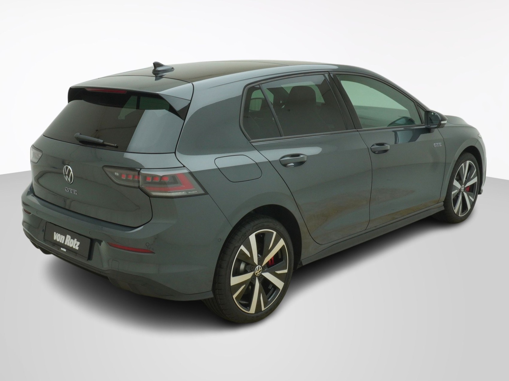 VW Golf VIII 1.5 TSI Plug-in-Hybrid GTE DSG-image-5