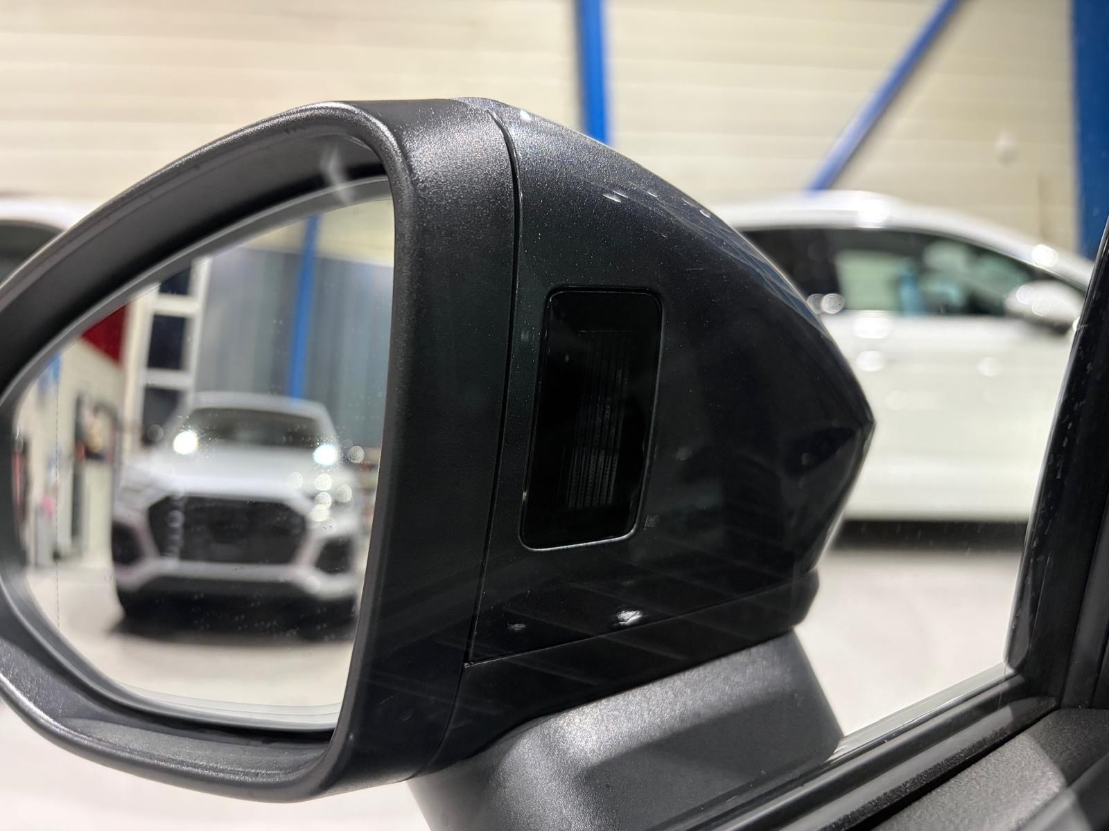 AUDI A3 Sportback 35 TFSI S line**Matrix,Gratisservice,CH Auslieferung,Tempomat ACC,Rückfahrtkamera,Frisch ab MFK**-image-14