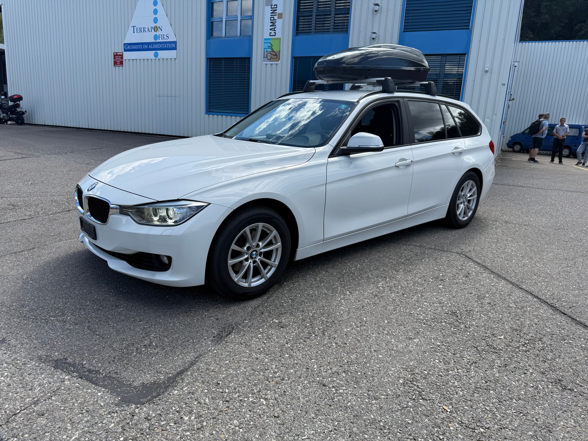 BMW 320i xDrive Touring