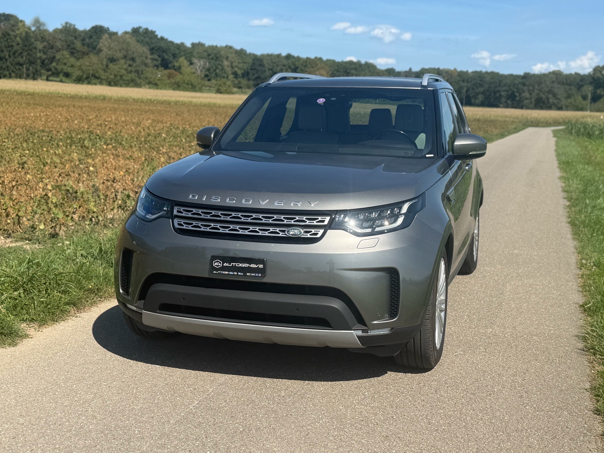 LAND ROVER Discovery 3.0 Si6 HSE Luxury Automatic-image-0