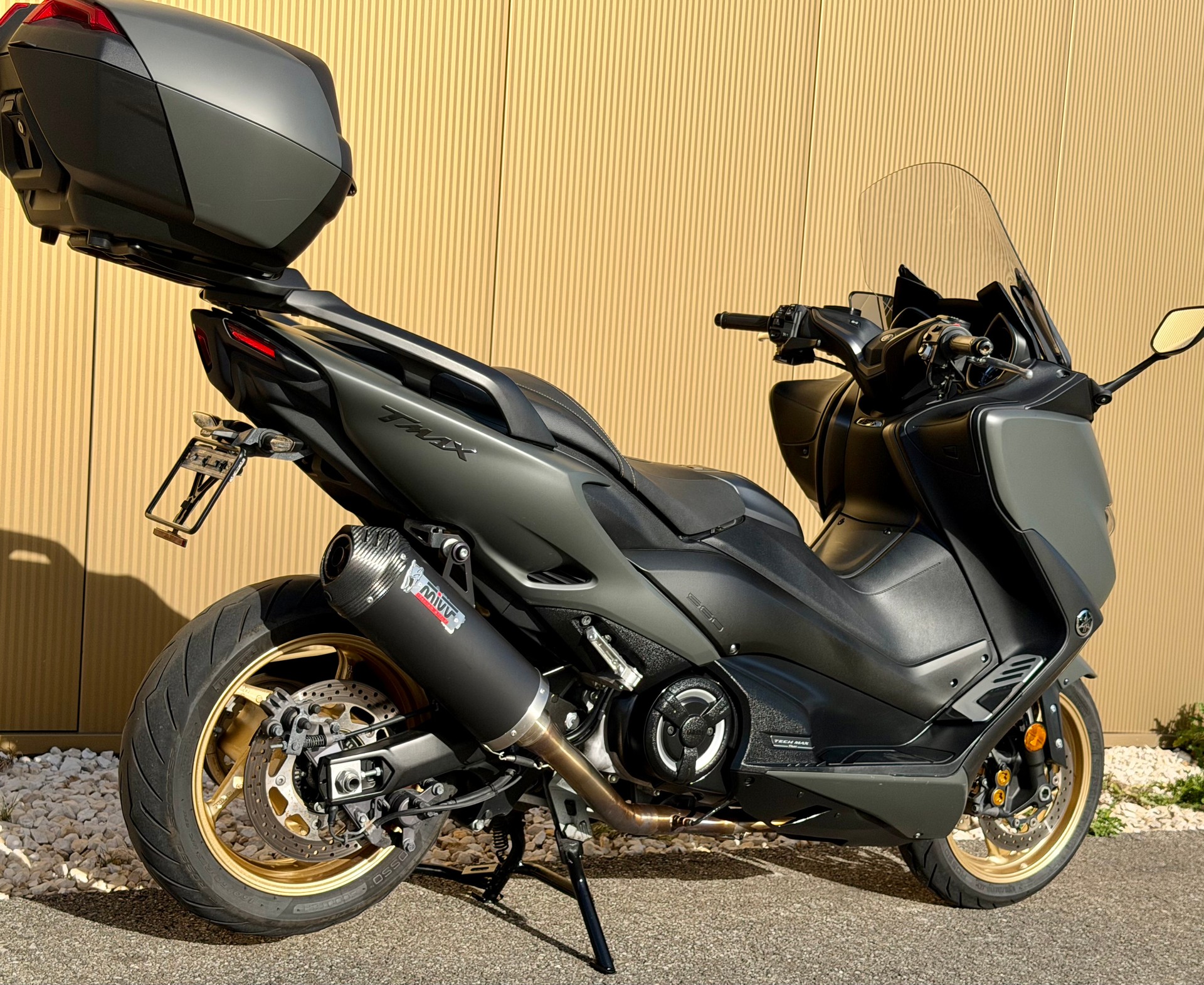 YAMAHA T-MAX Tech-Max XP 560-image-4