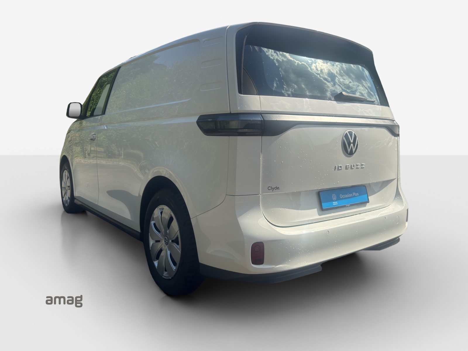 VW ID. Buzz Cargo-image-2