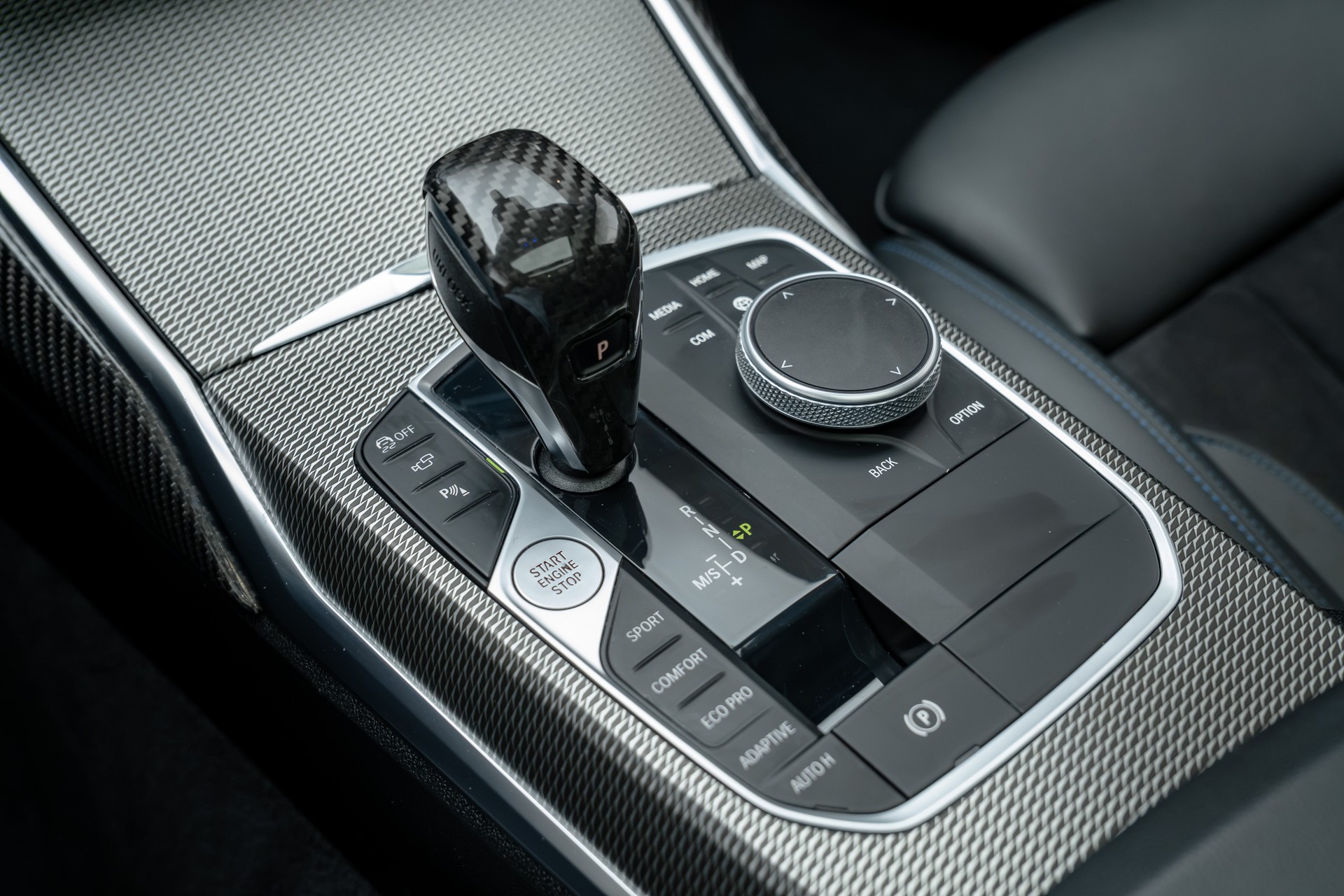 BMW M340i xDrive 48V Touring Steptronic-image-10