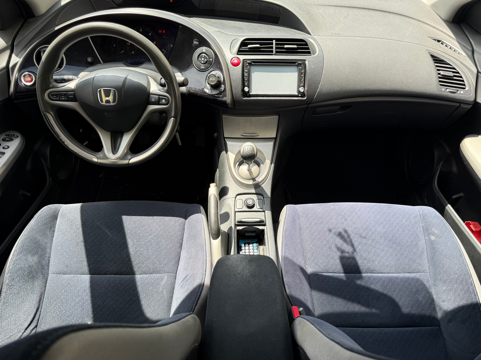 HONDA Civic 2.2 i-CTDi Comfort-image-3