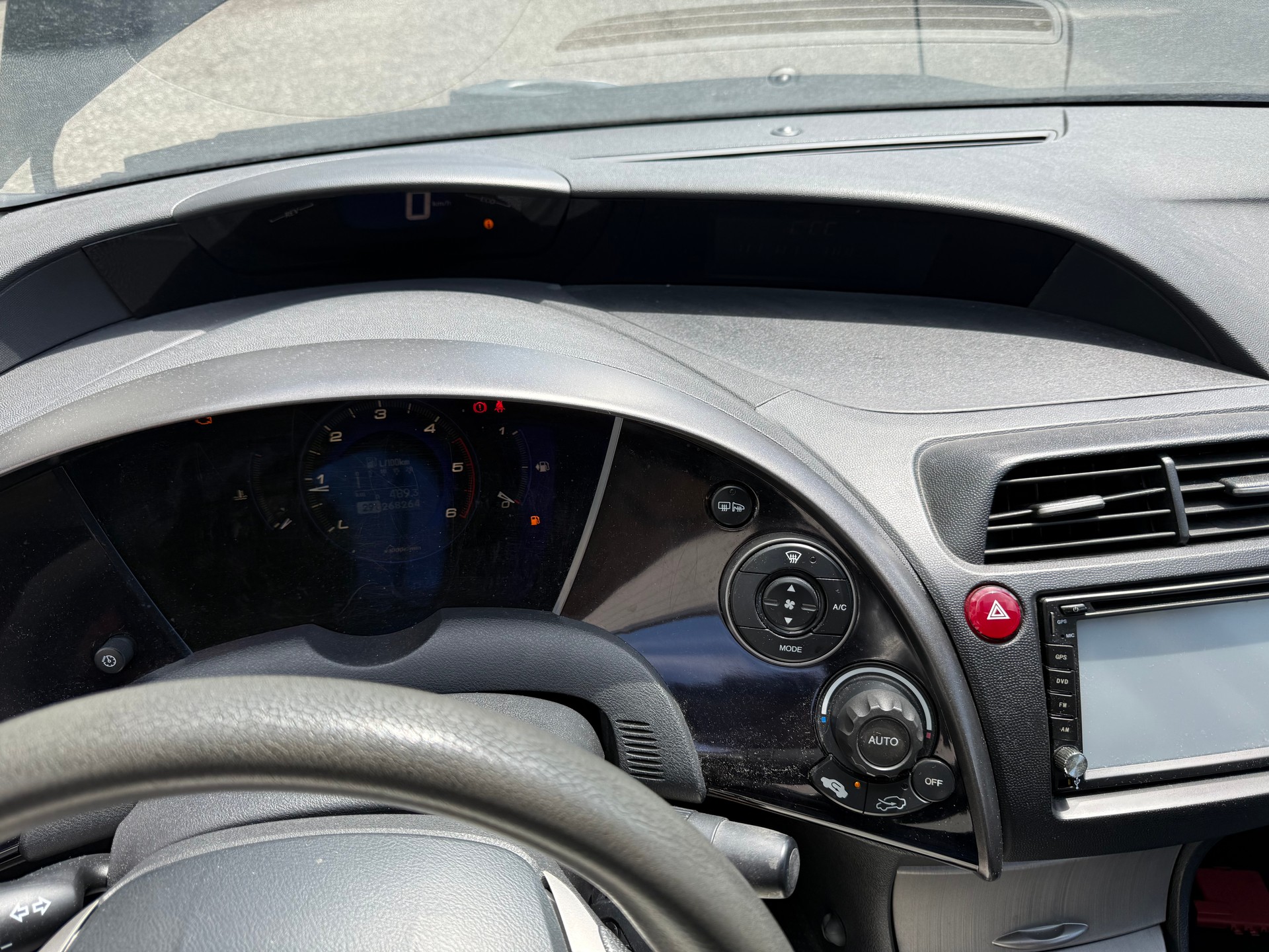 HONDA Civic 2.2 i-CTDi Comfort-image-9