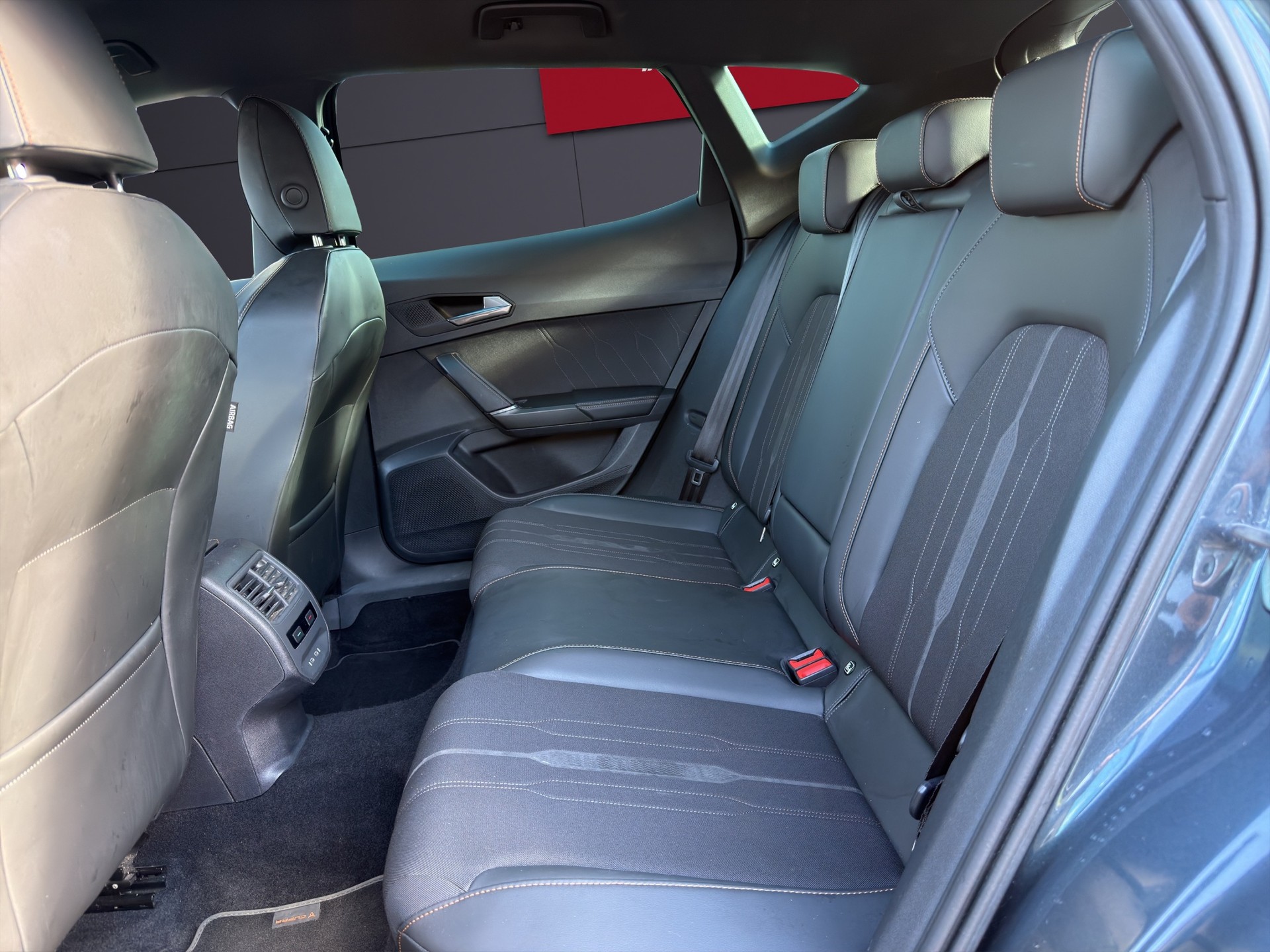 CUPRA Formentor 1.5 TSI DSG-image-6