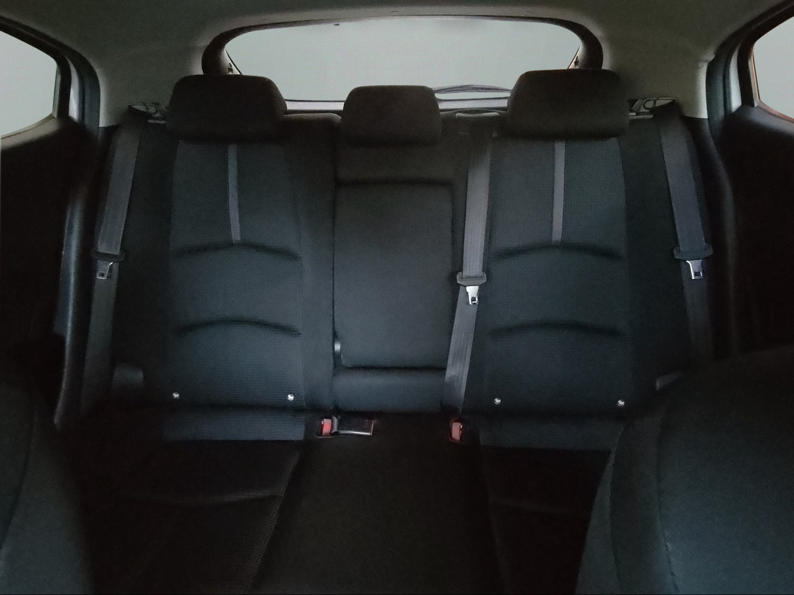 MAZDA 3 SKYACTIV-G 100 Ambition Plus-image-22