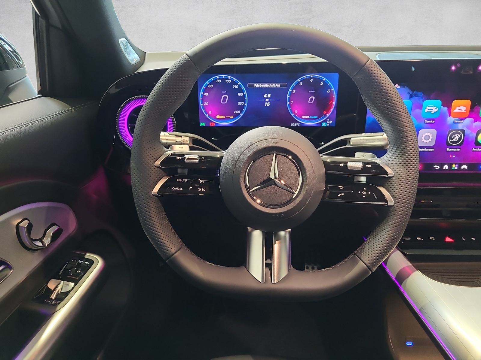 MERCEDES-BENZ GLB 220 4matic-image-4