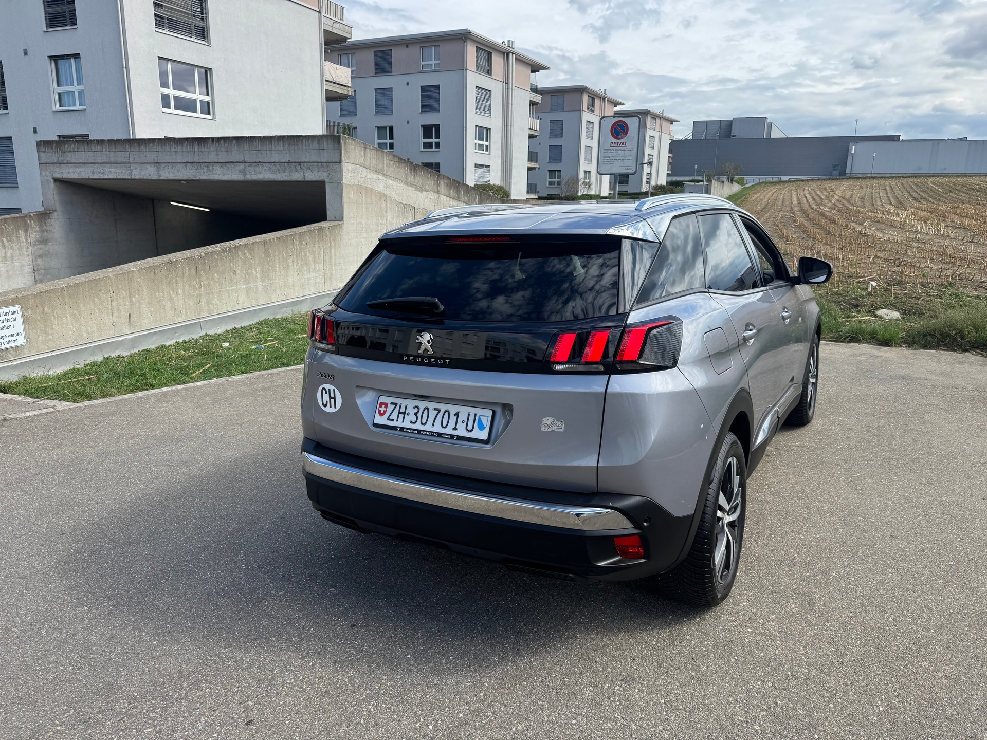 PEUGEOT 3008 1.6 THP GT Line EAT-image-9