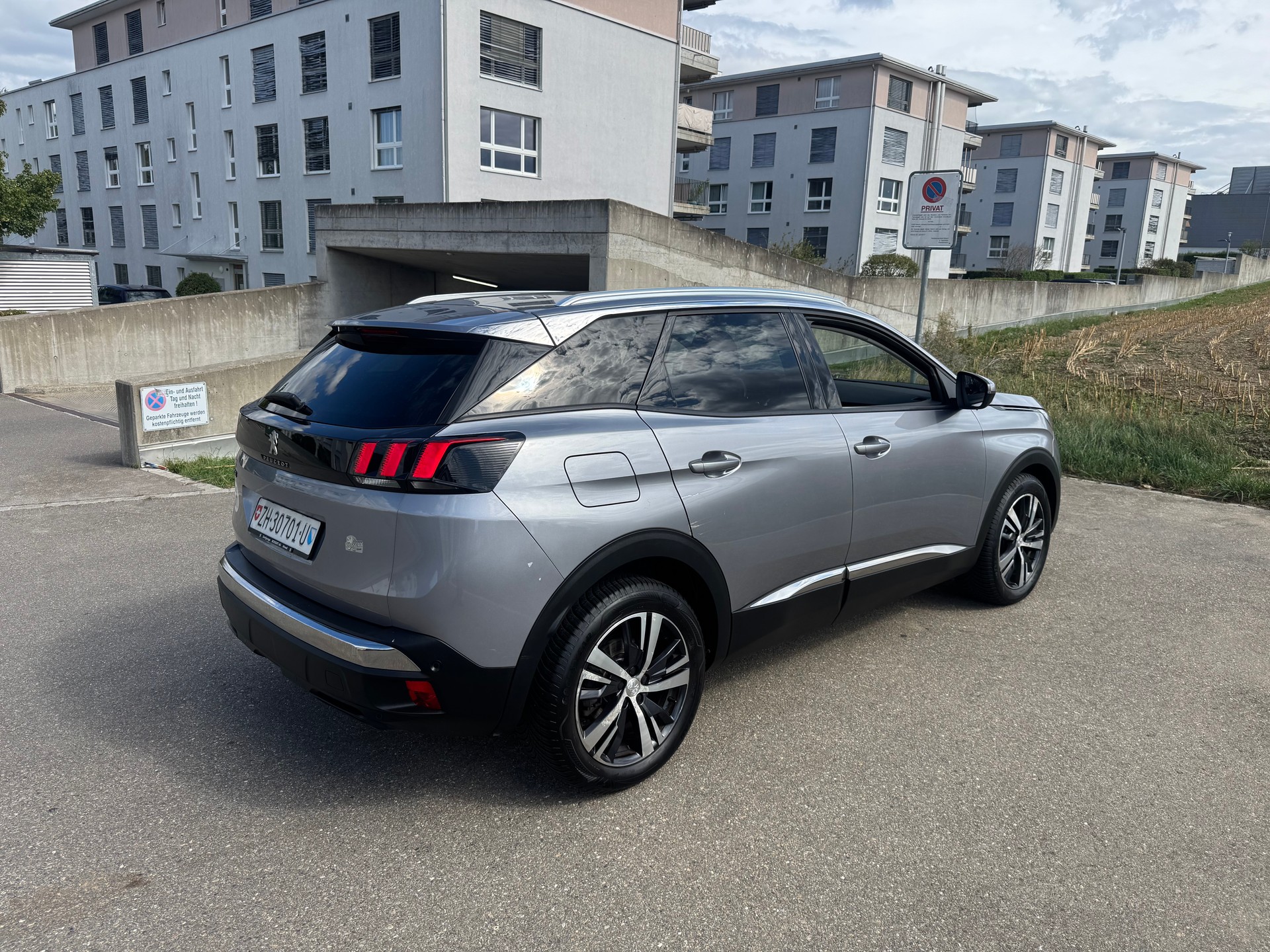 PEUGEOT 3008 1.6 THP GT Line EAT-image-10