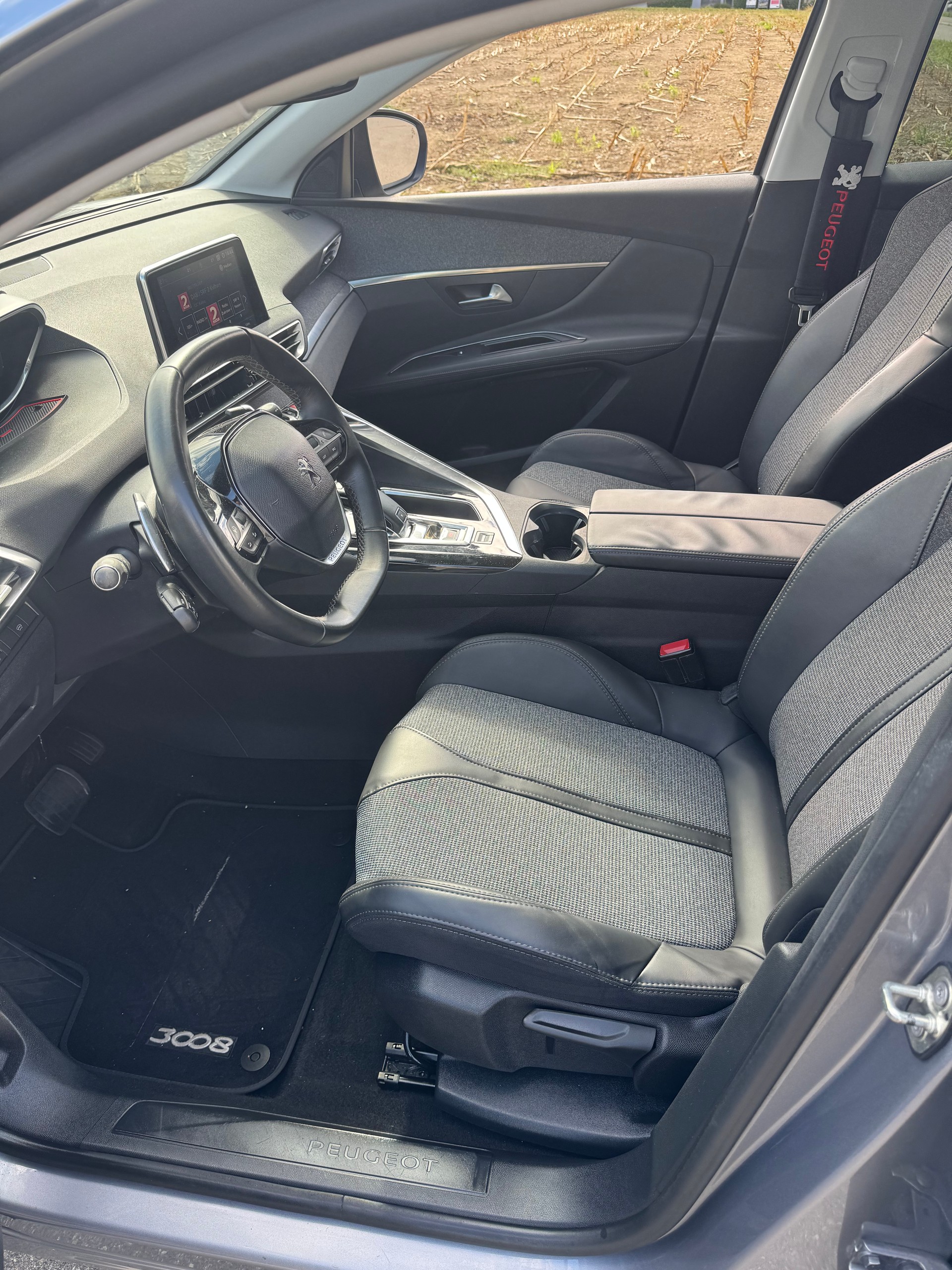 PEUGEOT 3008 1.6 THP GT Line EAT-image-14