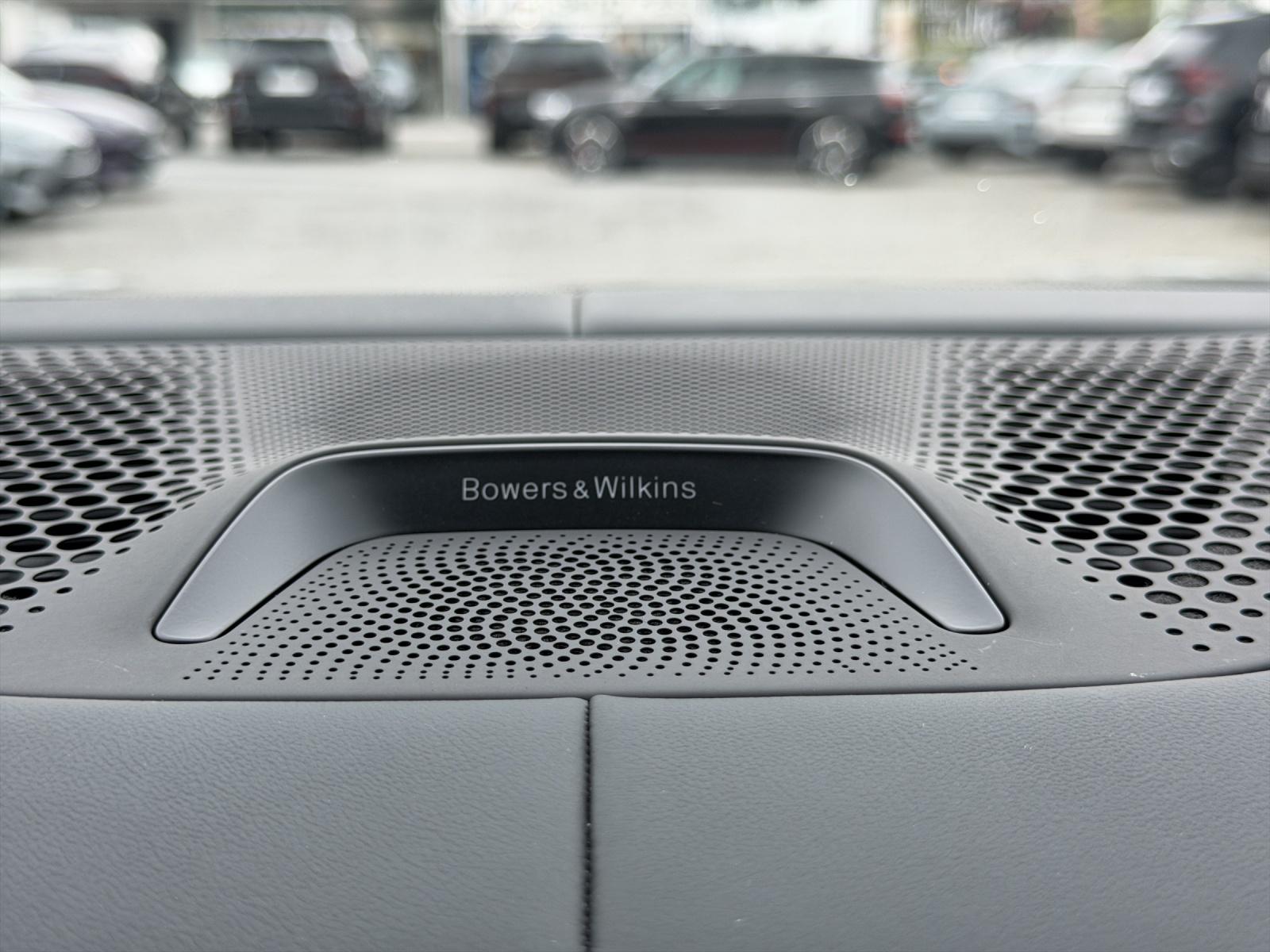 BMW X7 M60i xDrive M Sport Pro-image-24